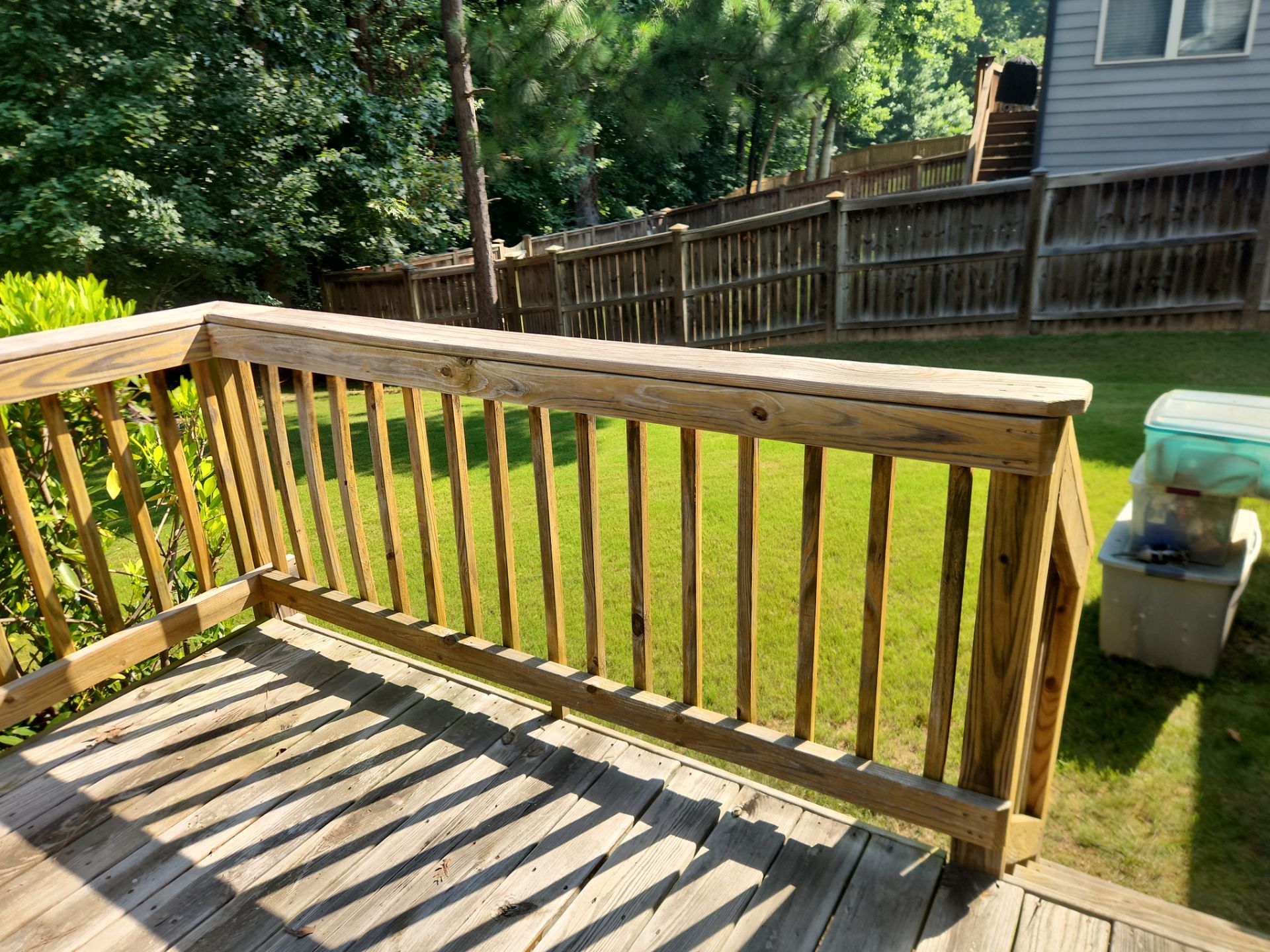 Wood Deck using Wood Sealant by DuraSeal
