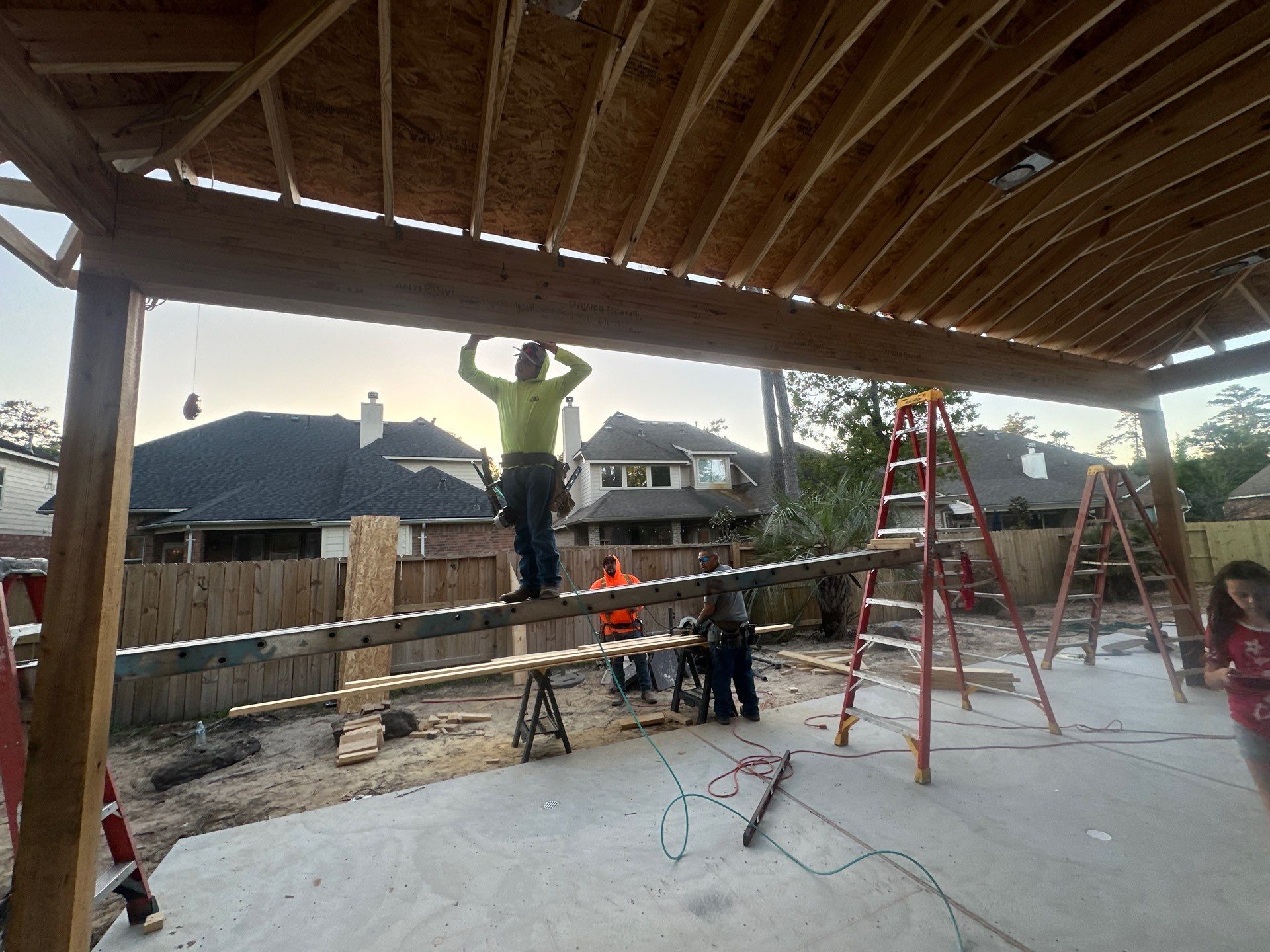 Pool, Patio Cover and Summer Kitchen in Sterling Ridge by SophAlx LLC