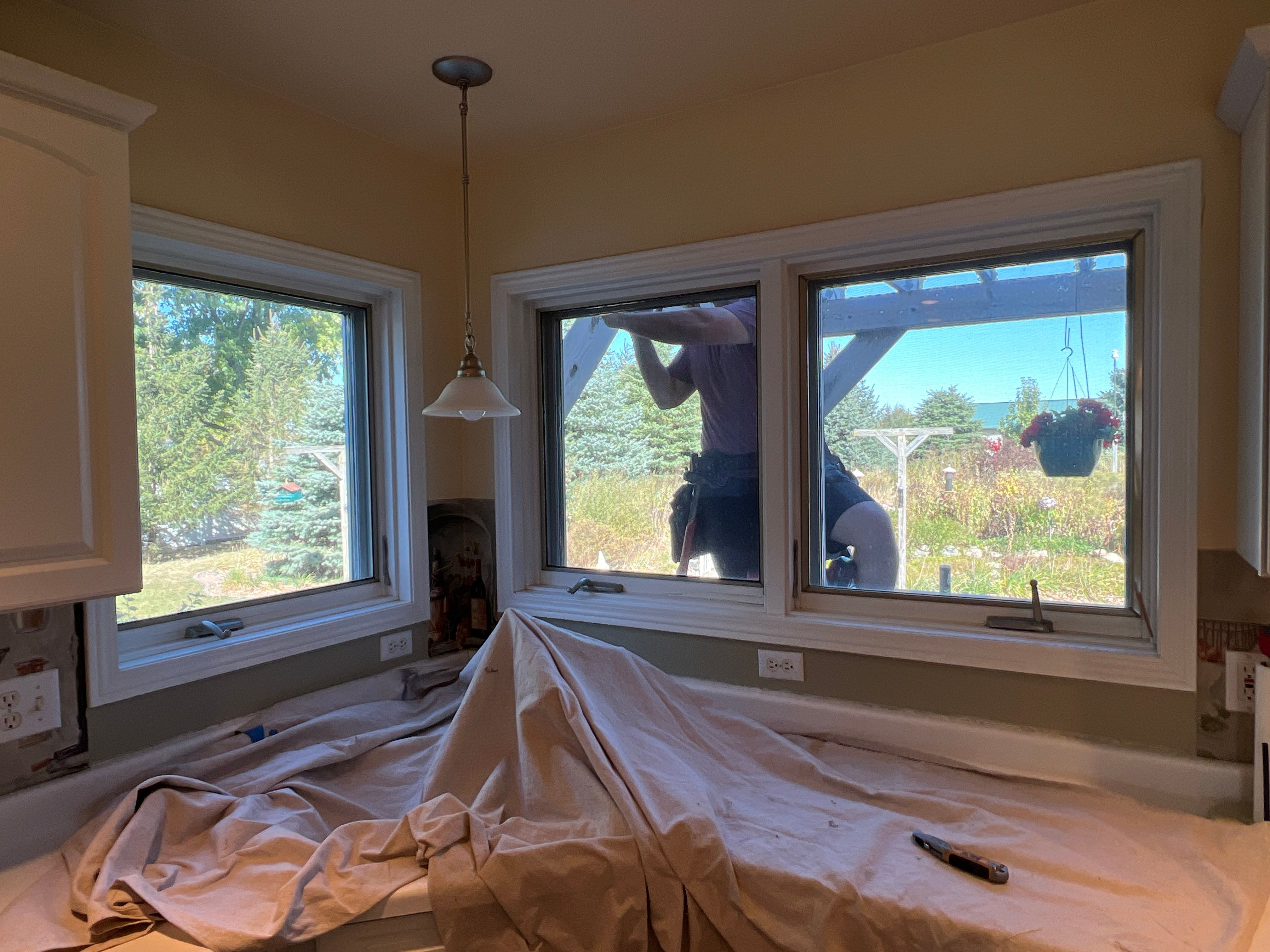 Replacement windows by United Windows and Siding LLC