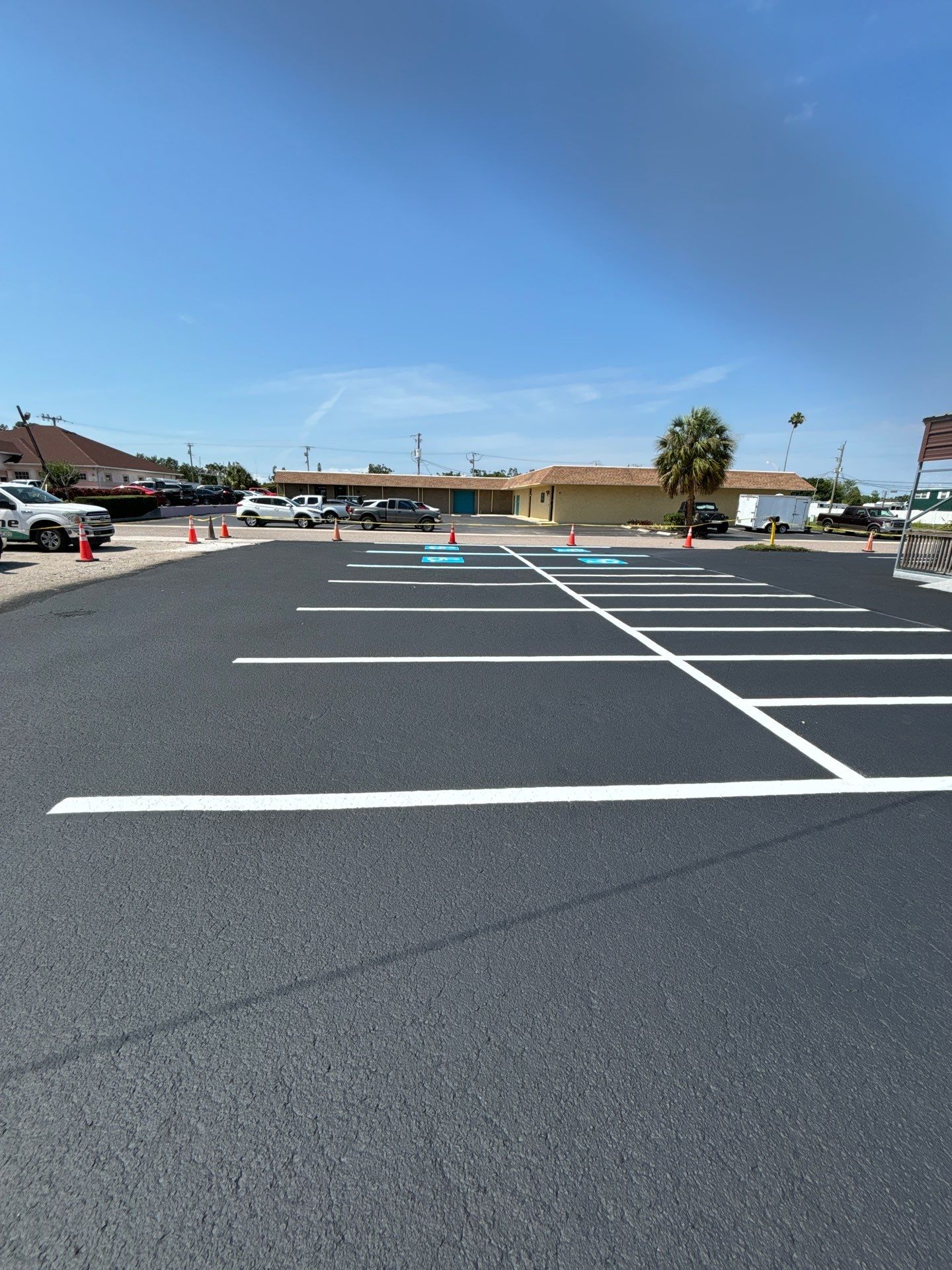 Sealcoating & Line Striping in Palmetto by Everline Coatings & Services - Southwest FL