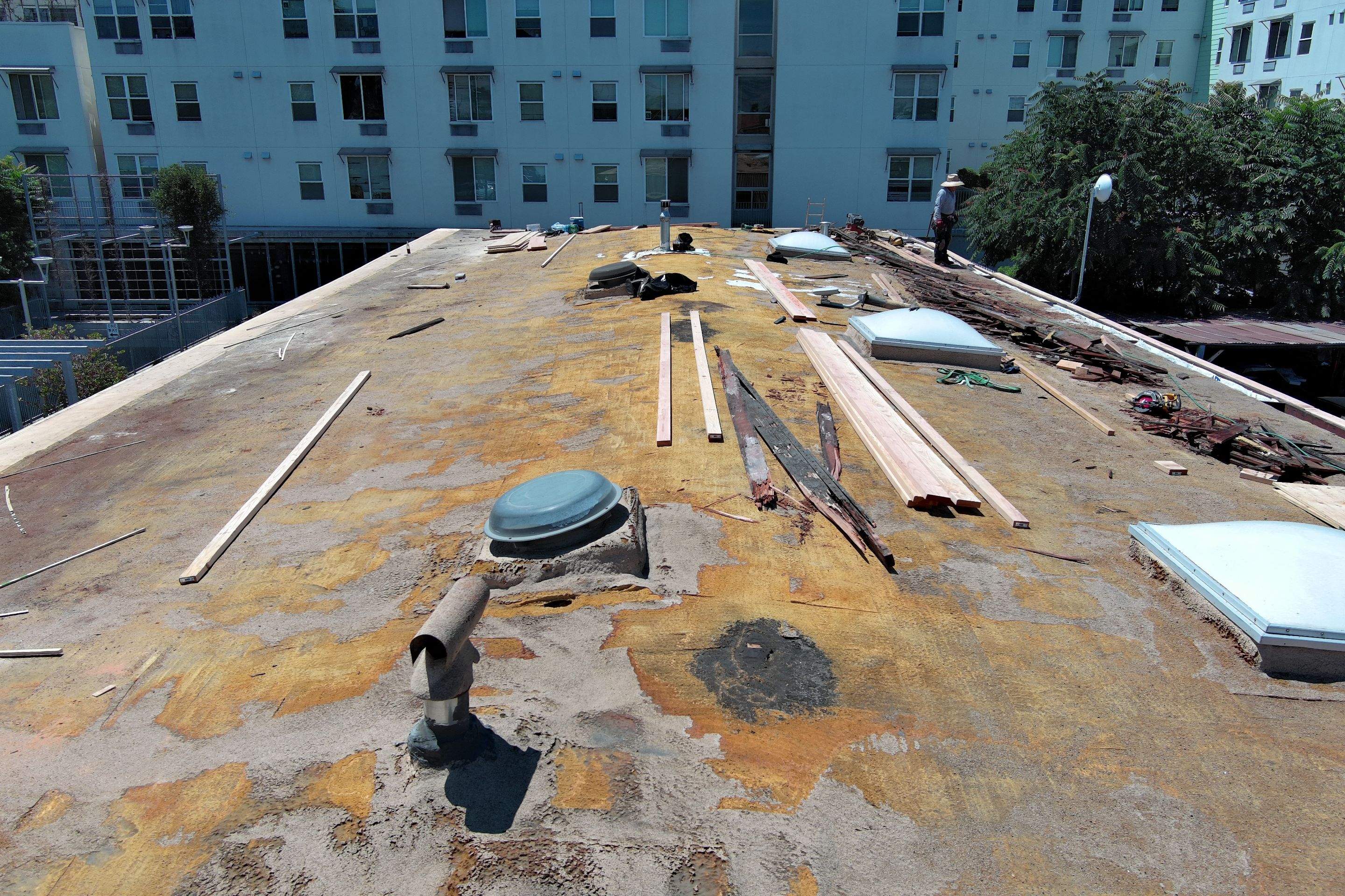 Foam Refurbish using Conklin Benchmark/PUMA XL coatings and spray foam by Straight Edge Roofing Inc