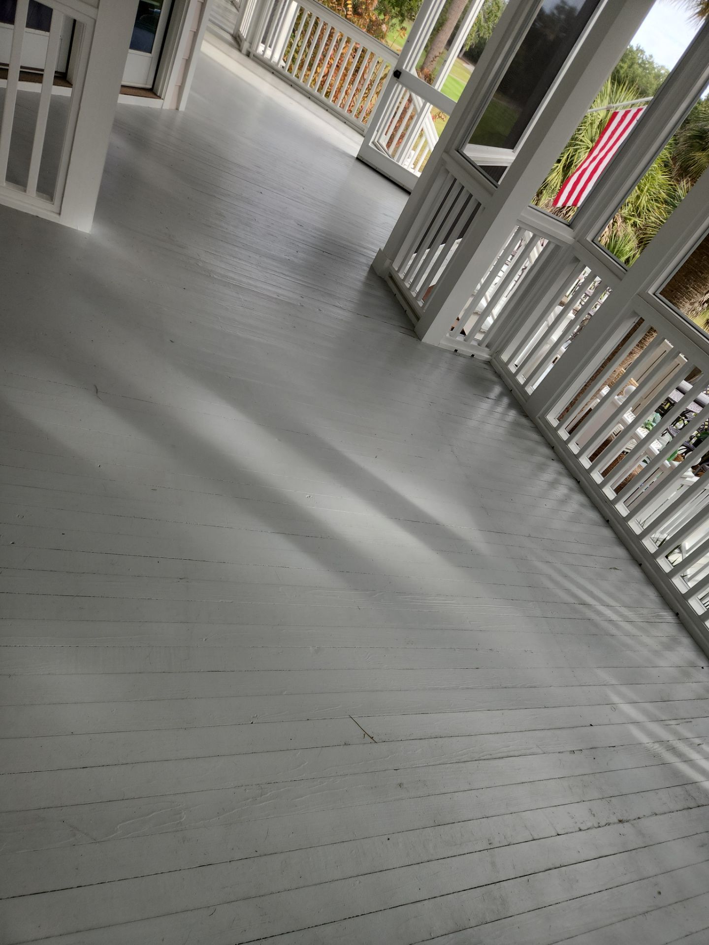 Painted Deck using AcryFin by DuraSeal