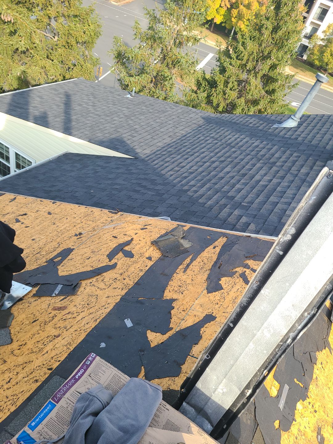 Herndon: Residential Roof Replacement with CertainTeed Landmark Pro in Max Def Moire Black by RM Banning, Inc.