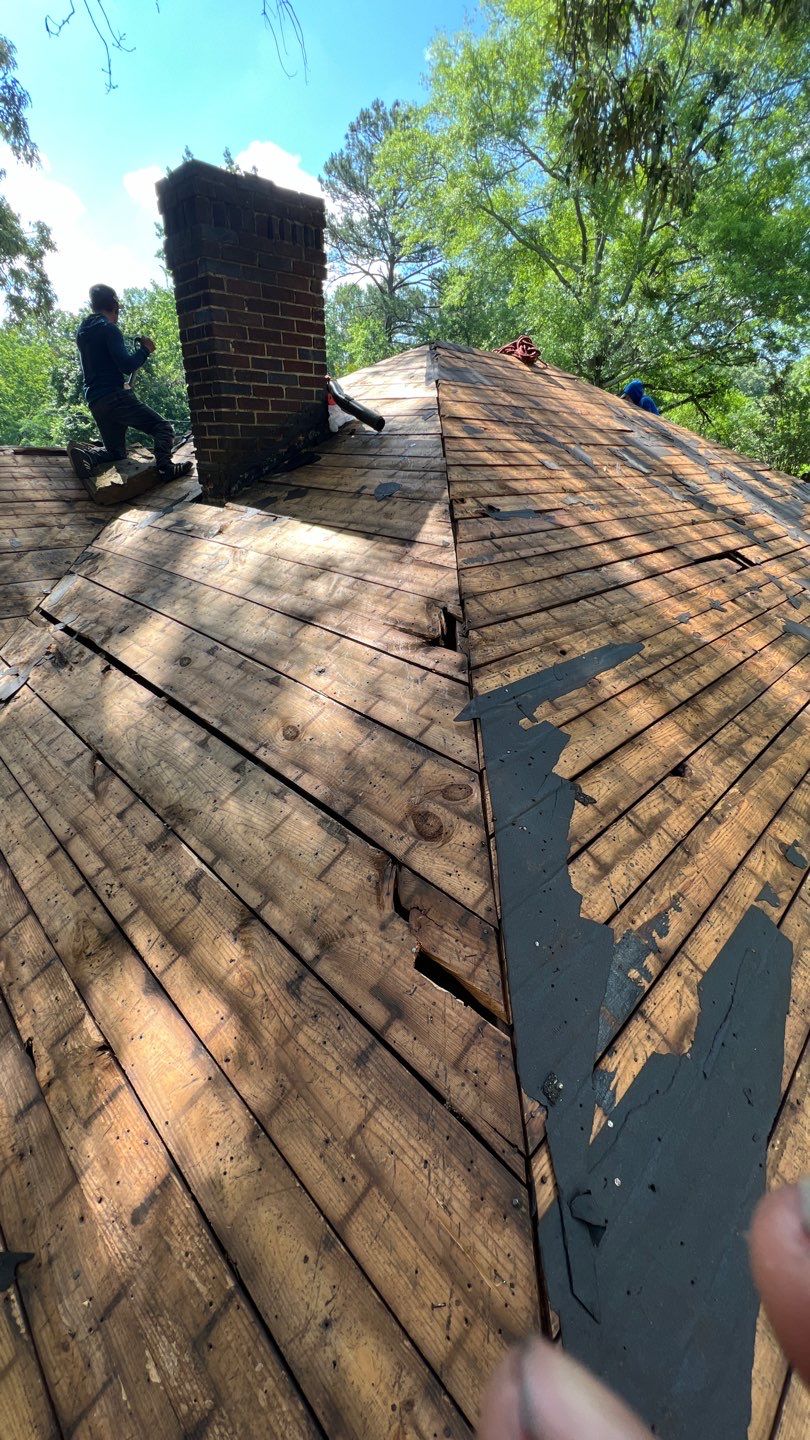 Tight Budget quality Residential Roof Installation by Roof Bullies