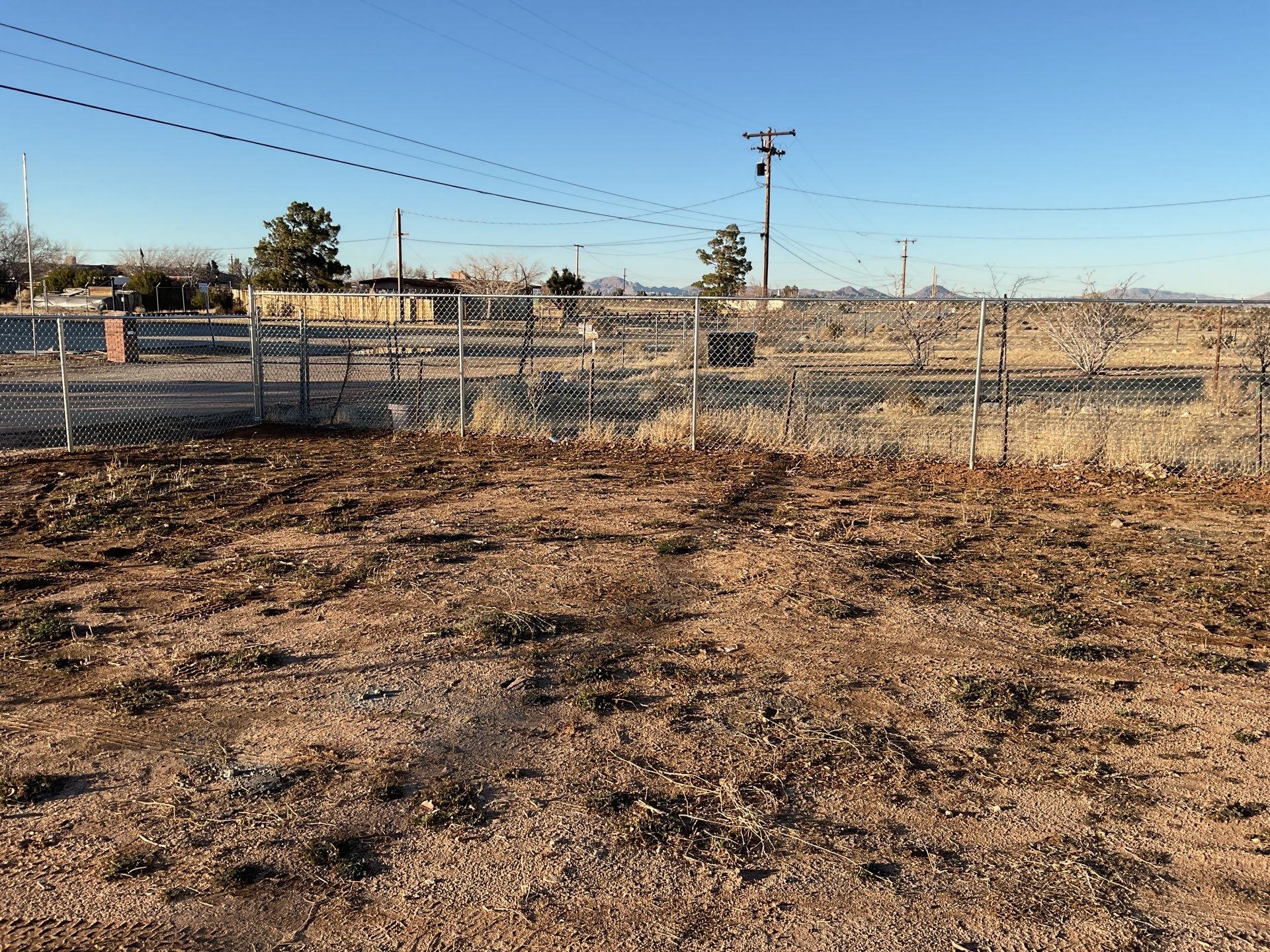 6ft and 5 ft chain link by Fence Guys Inc. 
