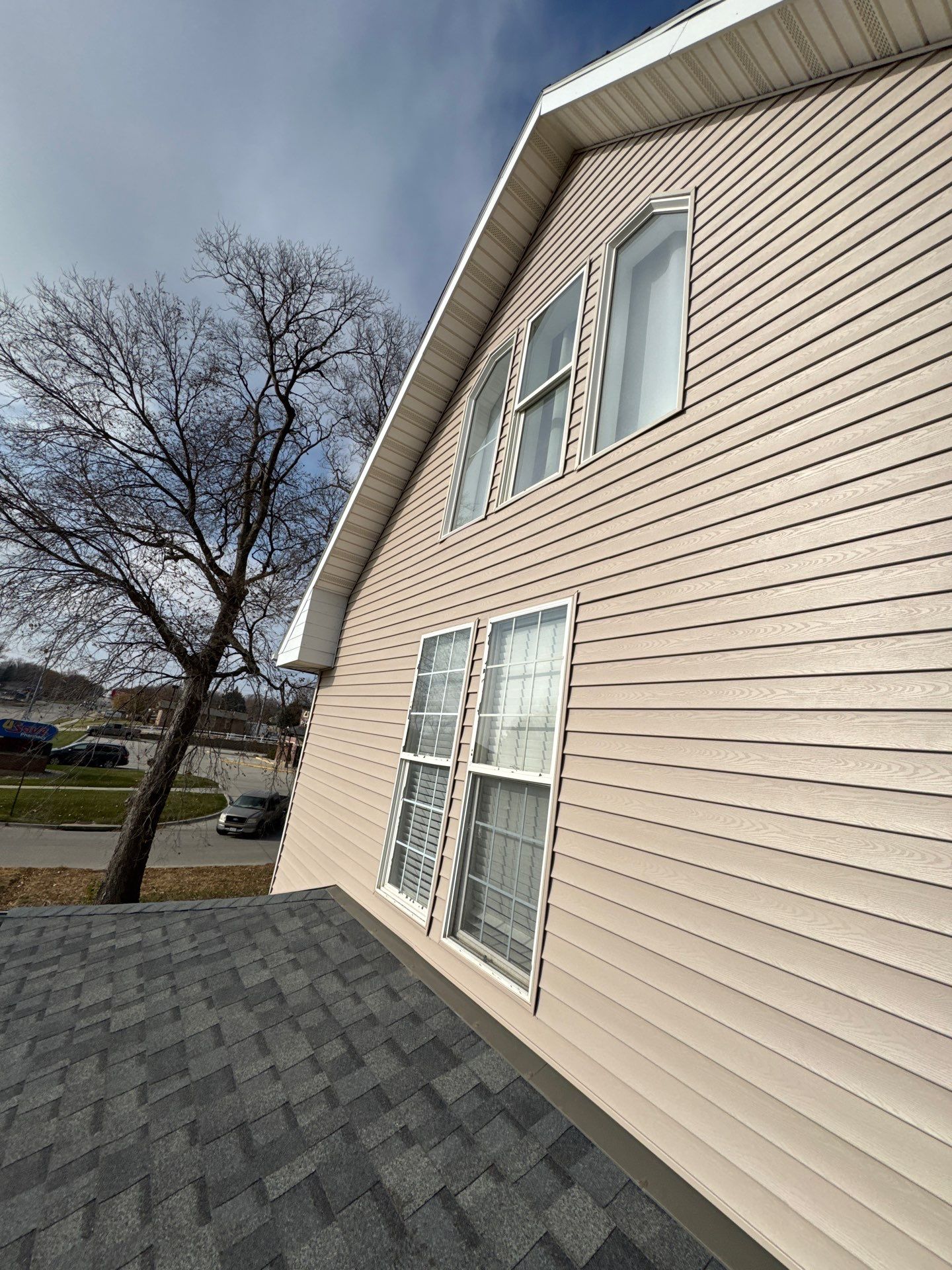 Crows Roofing featured photo.