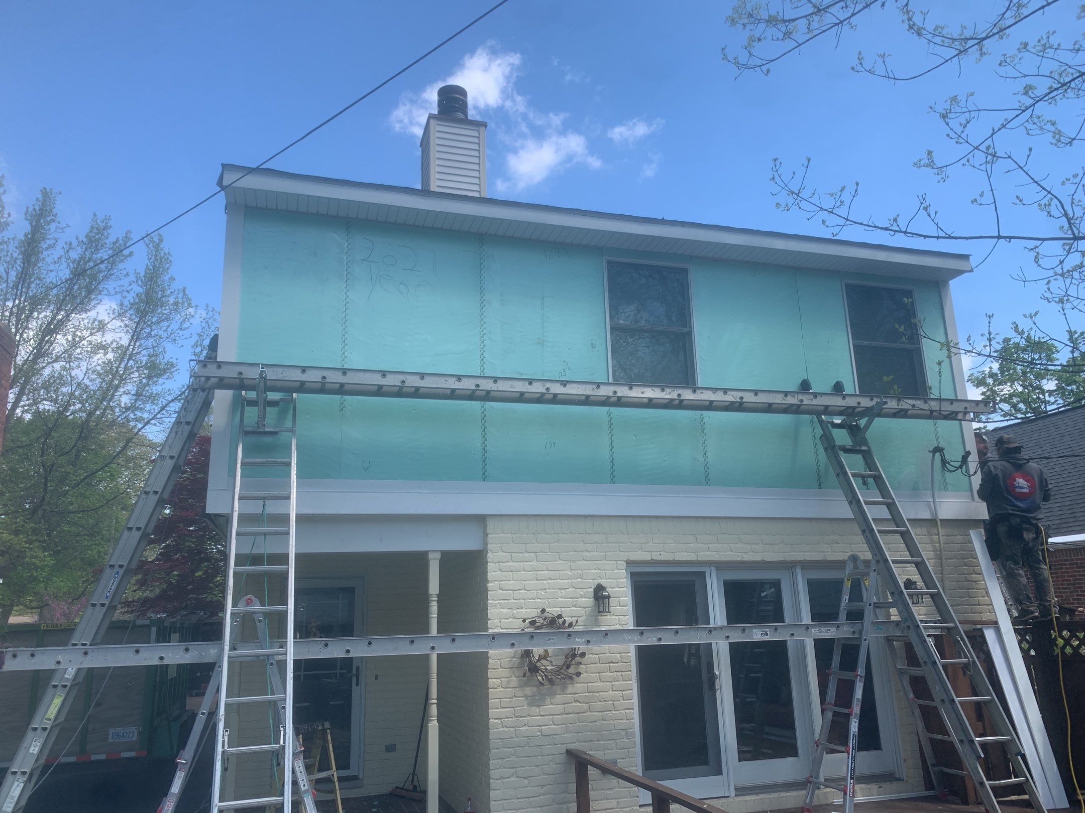 Siding Replacement using CertainTeed Restoration Classic D5 by 180 Contractors