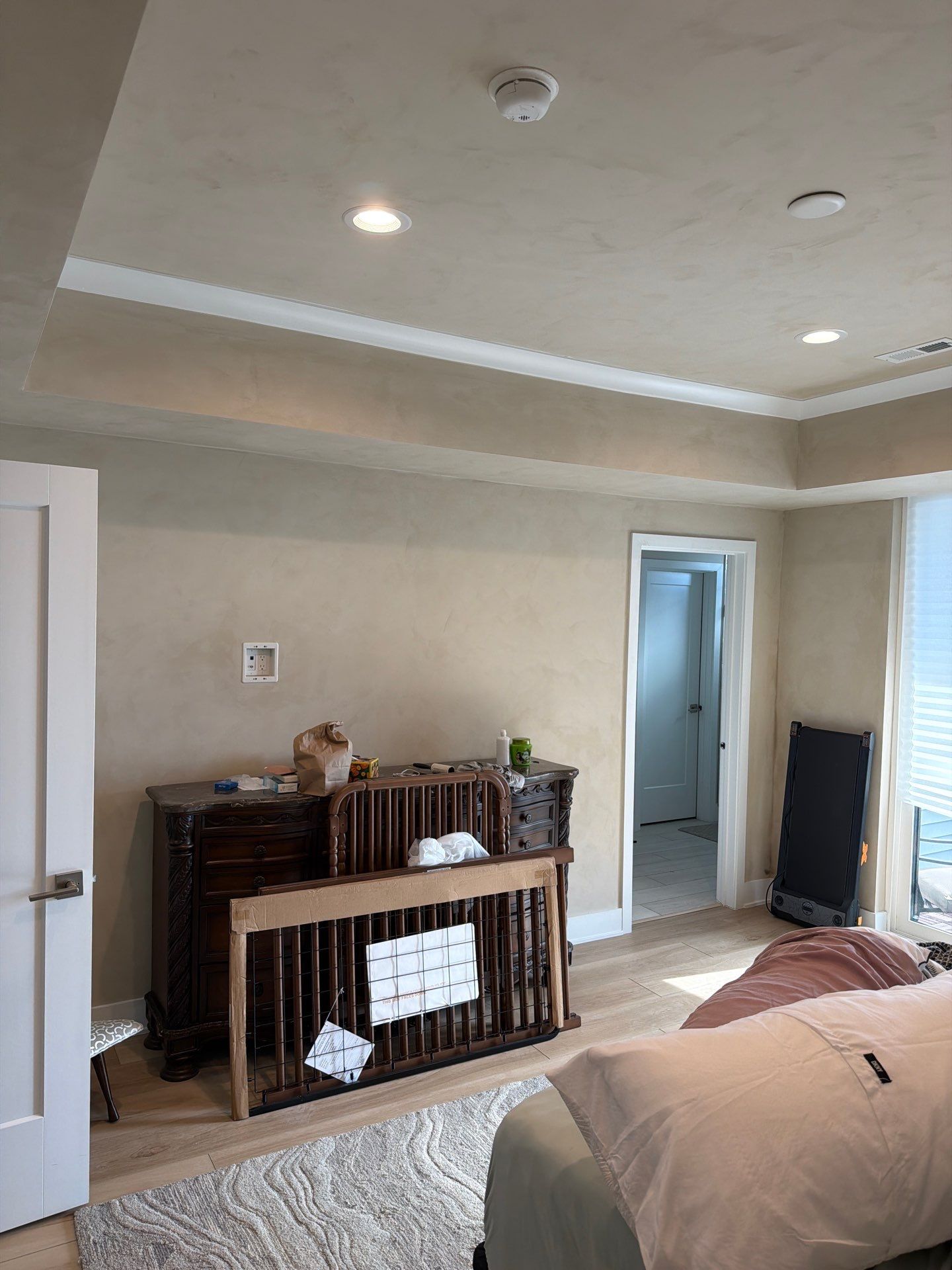 A Portola Limewash Bedroom with Natural Texture and Depth