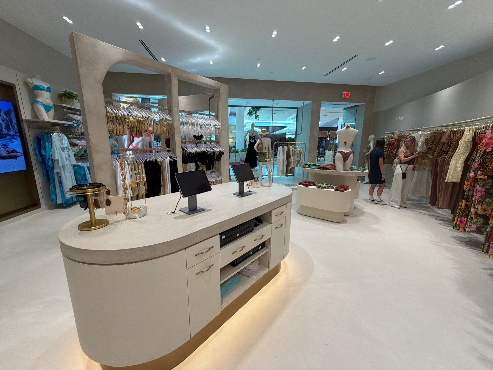 Luli Fama - Dadeland Mall by Seamless Surfaces