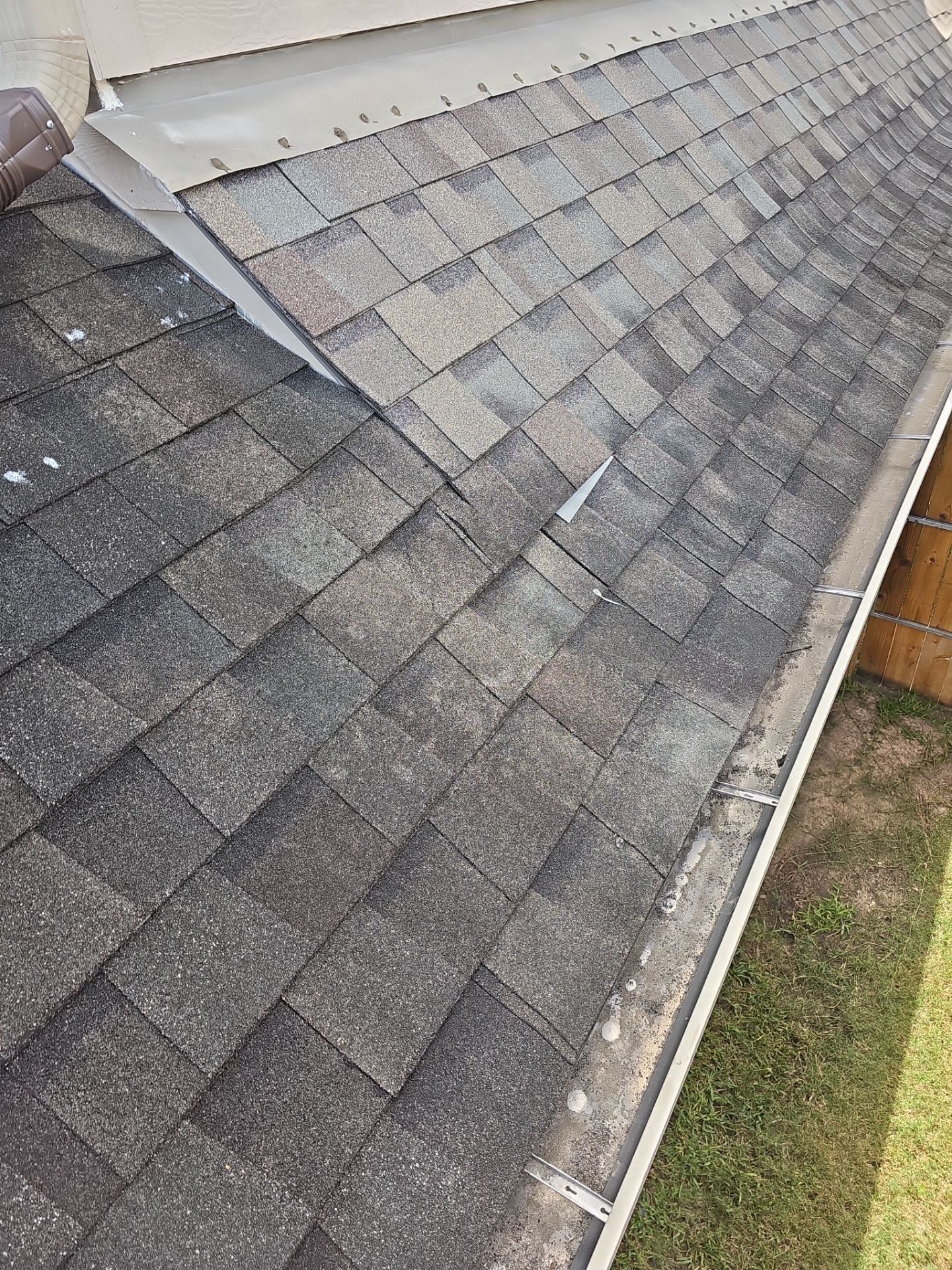 Hail Damage using Owen's Corning Duration (Lifetime) Shingles by Roof Repair Company