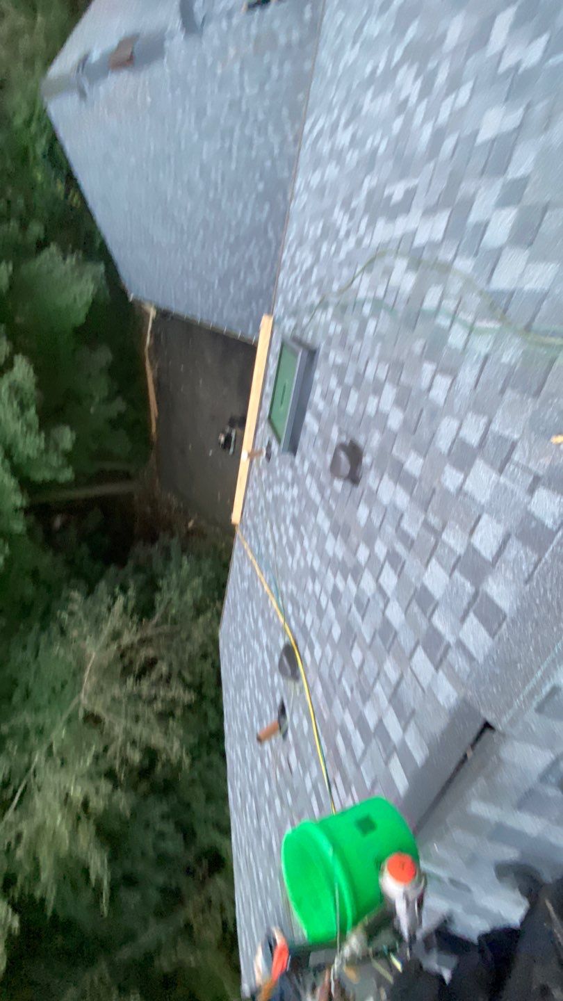 Roof Replacement using CertainTeed Landmark Pro by 180 Contractors