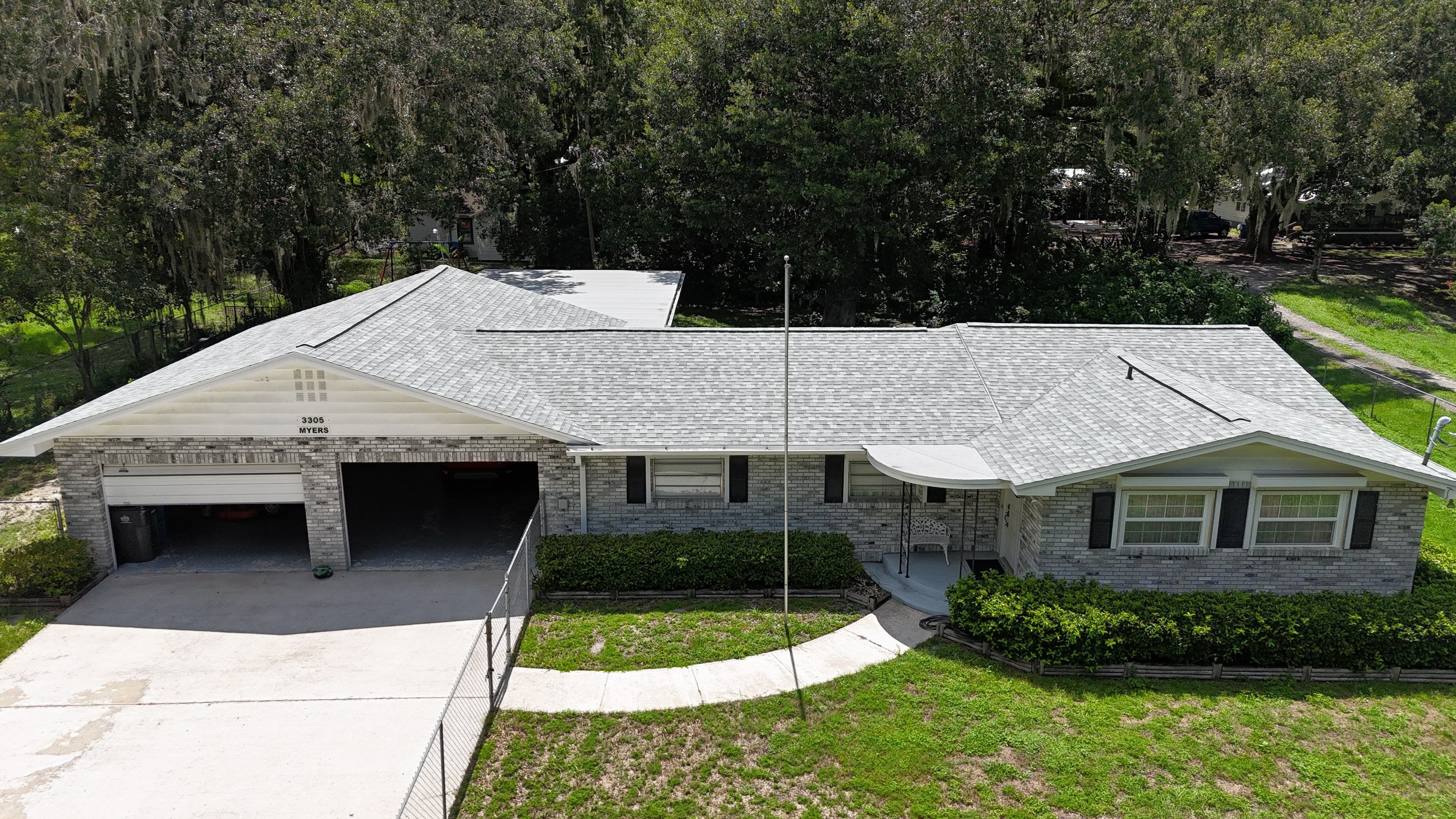 Roof Replacement in Plant City, FL by Steadfast Roofing 