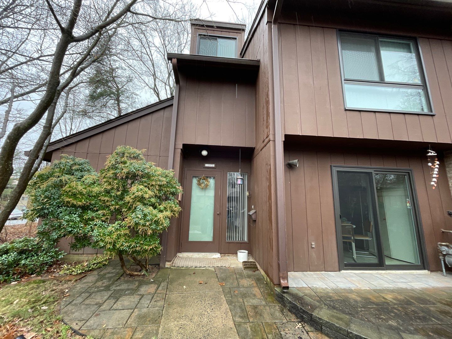 Reston CertainTeed Landmark Resawn Shake New Roof Installation & Siding/Trim Repairs by RM Banning, Inc.