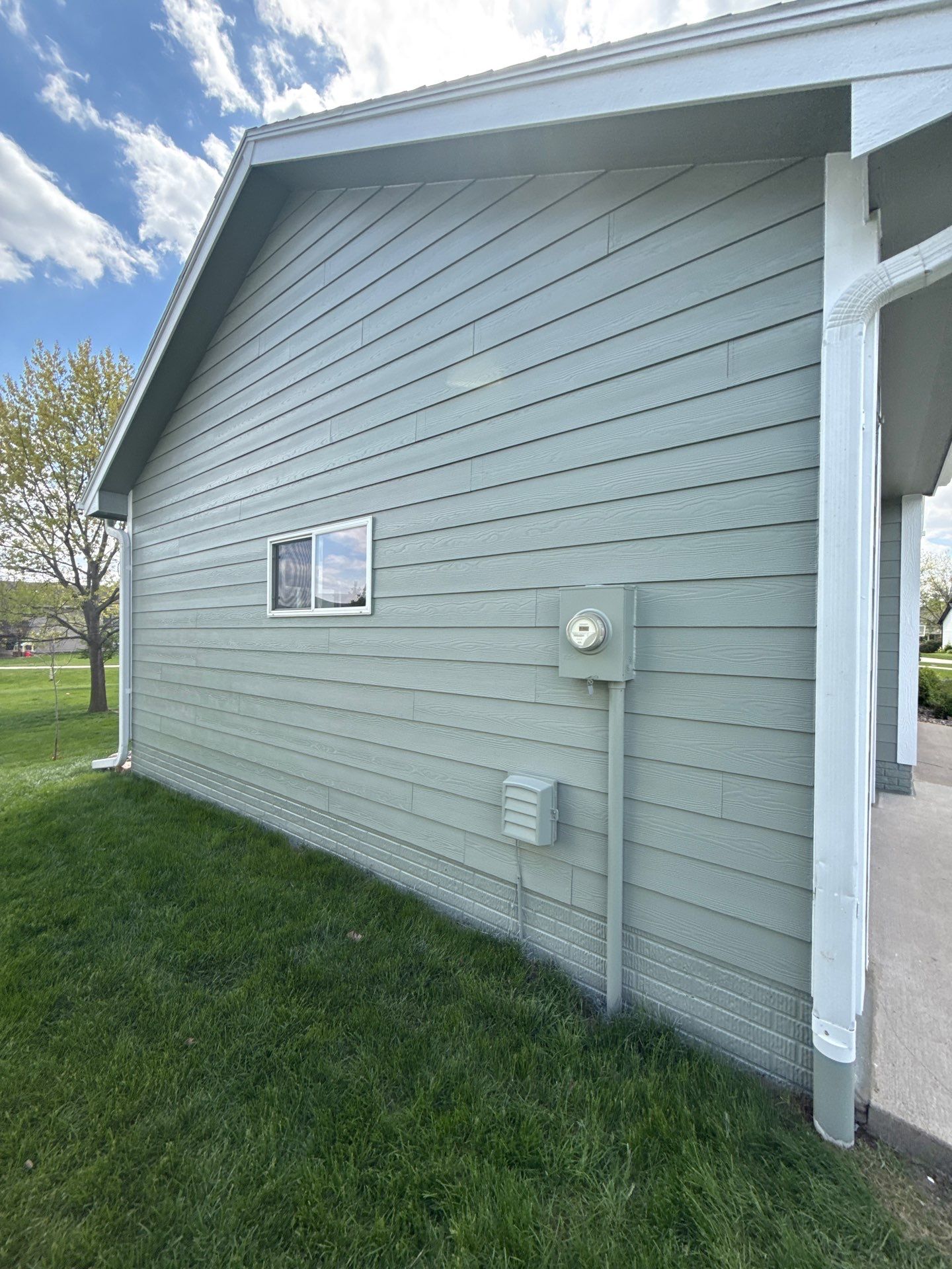 Residential Exterior Repaint and Refresh by Midwest Paint LLC
