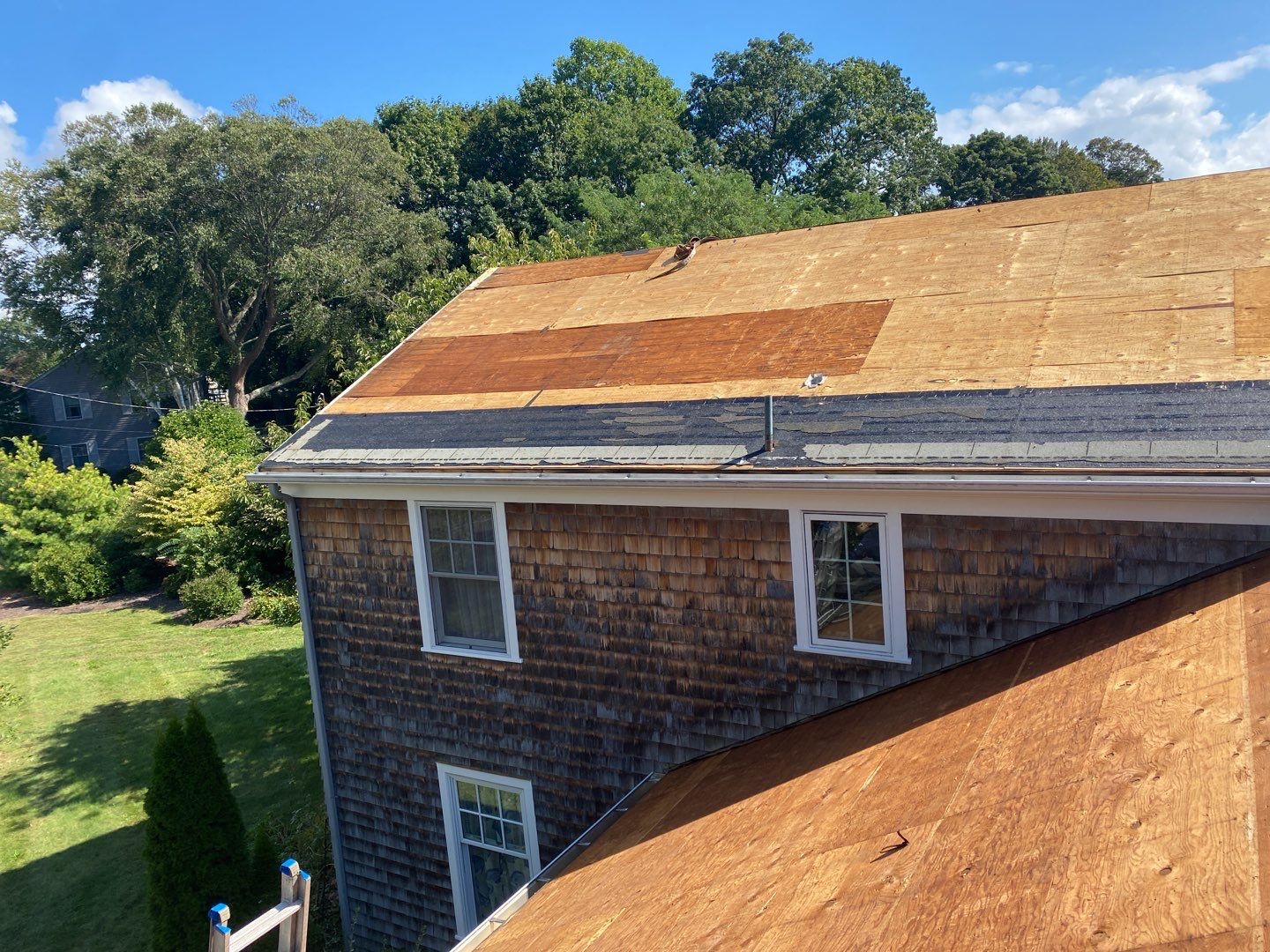 Residential Roofing Installation using Owens Corning Duration Slatestone Gray by A Plus Exterior