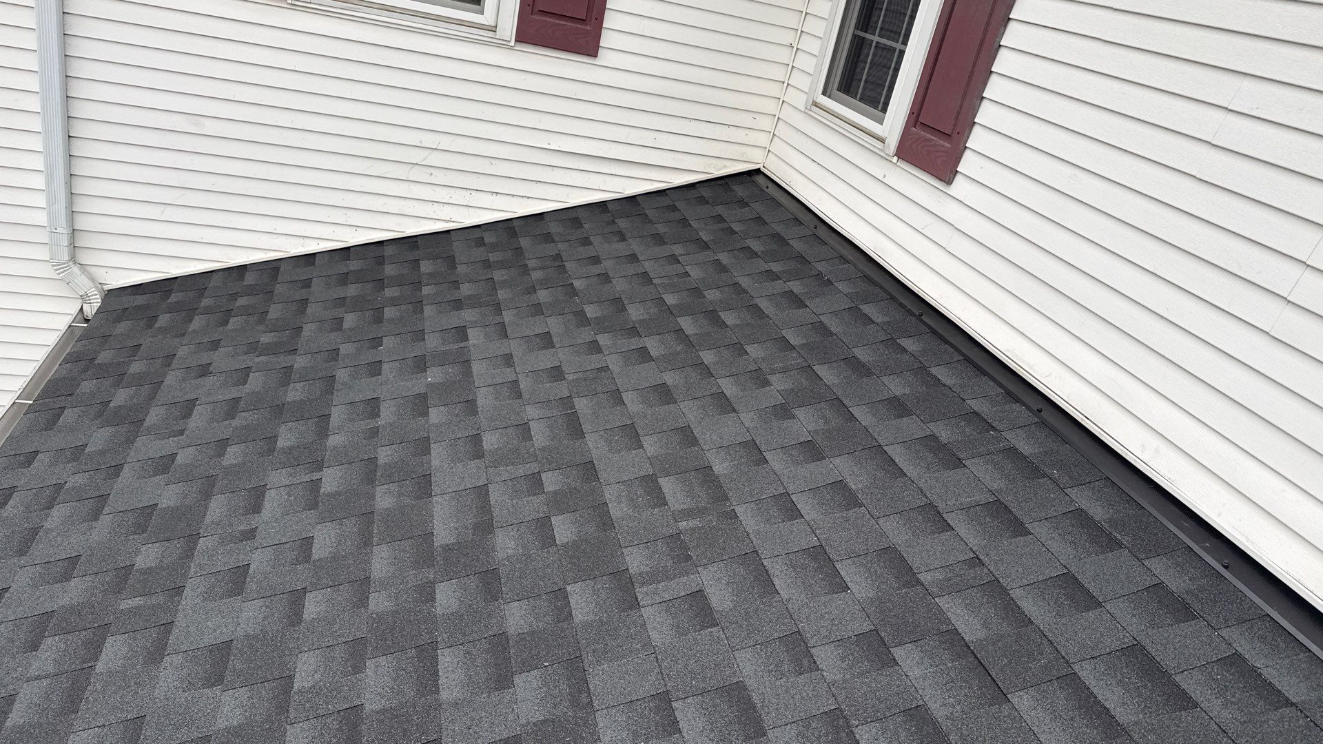 Residential Roofing Installation using Timberline HDZ Shingles - Charcoal by RoofX 