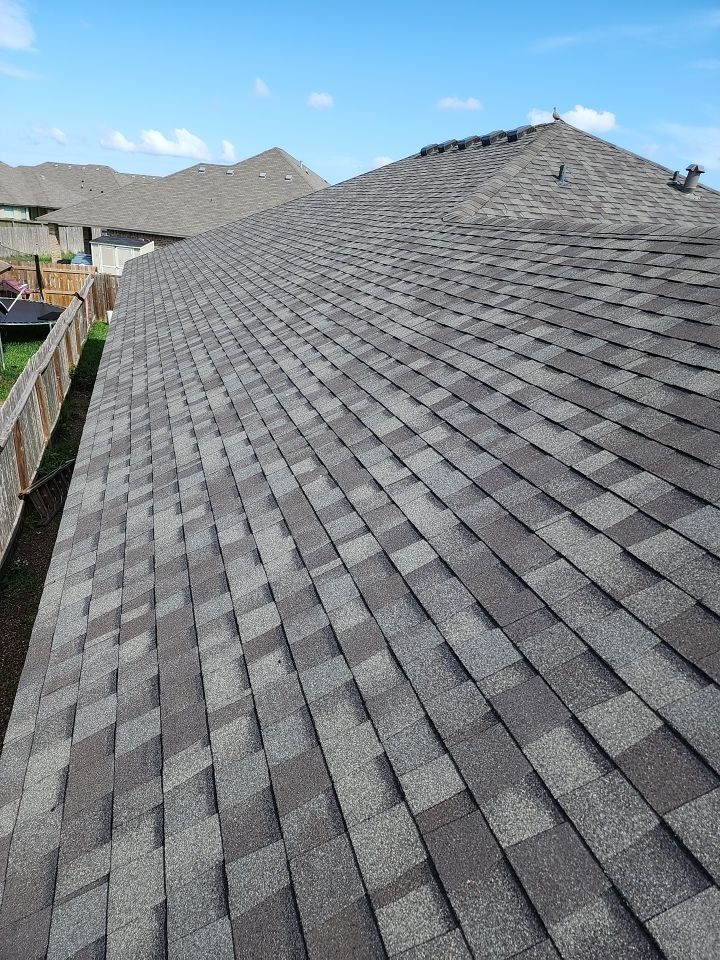 Residential Roofing Installation using Certainteed Landmark Weatherwood by Galvan Roofing and Construction