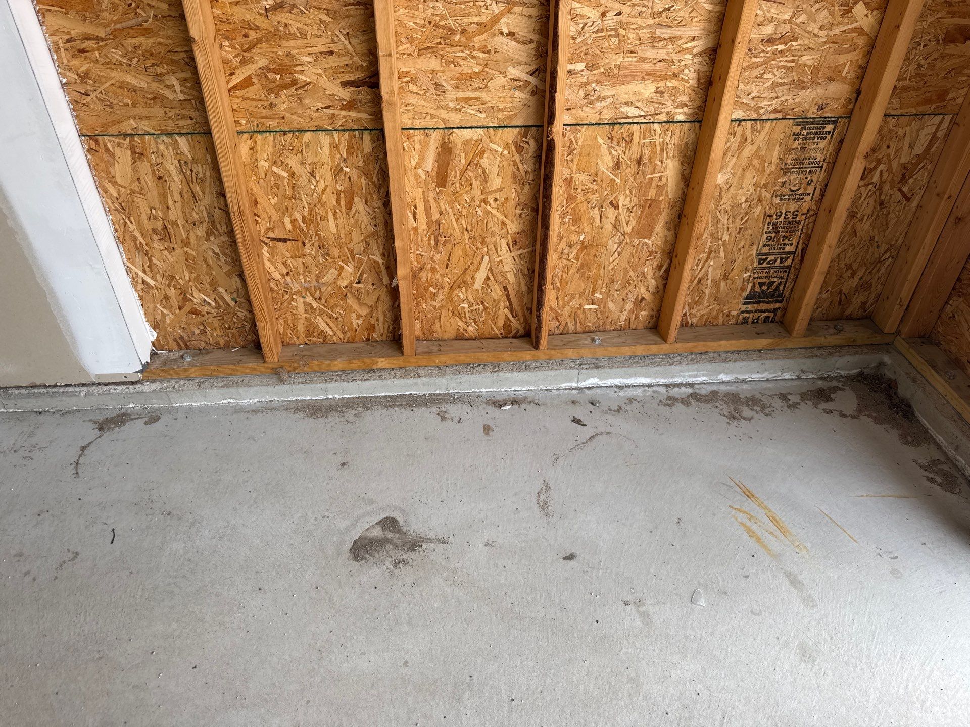 Garage Floor Epoxy Coating Installation – Jenison, Michigan by Gordon Painting