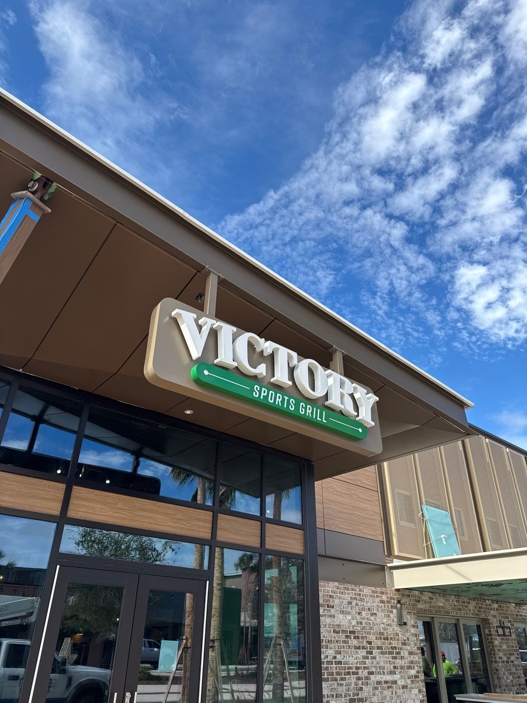 Victory Sports Grill by SignCrafters