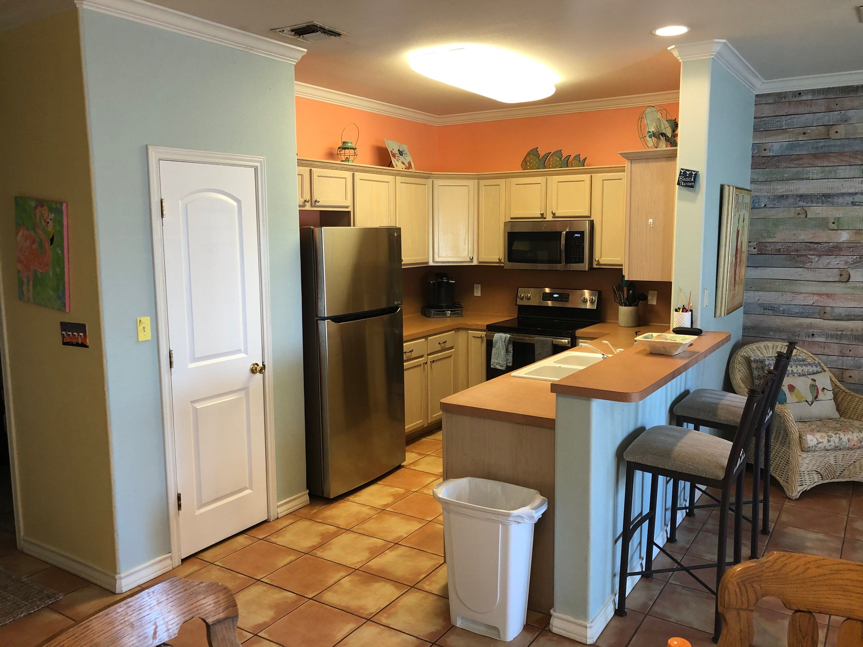 Small Kitchen Remodel in Thousand Oaks San Antonio | Light, Beach-Inspired Transformation by Legacy Bath and Kitchen