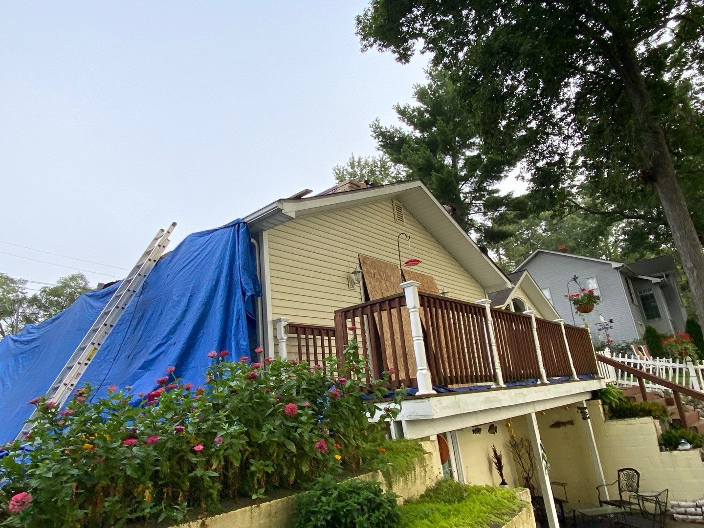 Roof Replacement using CertainTeed Landmark by 180 Contractors