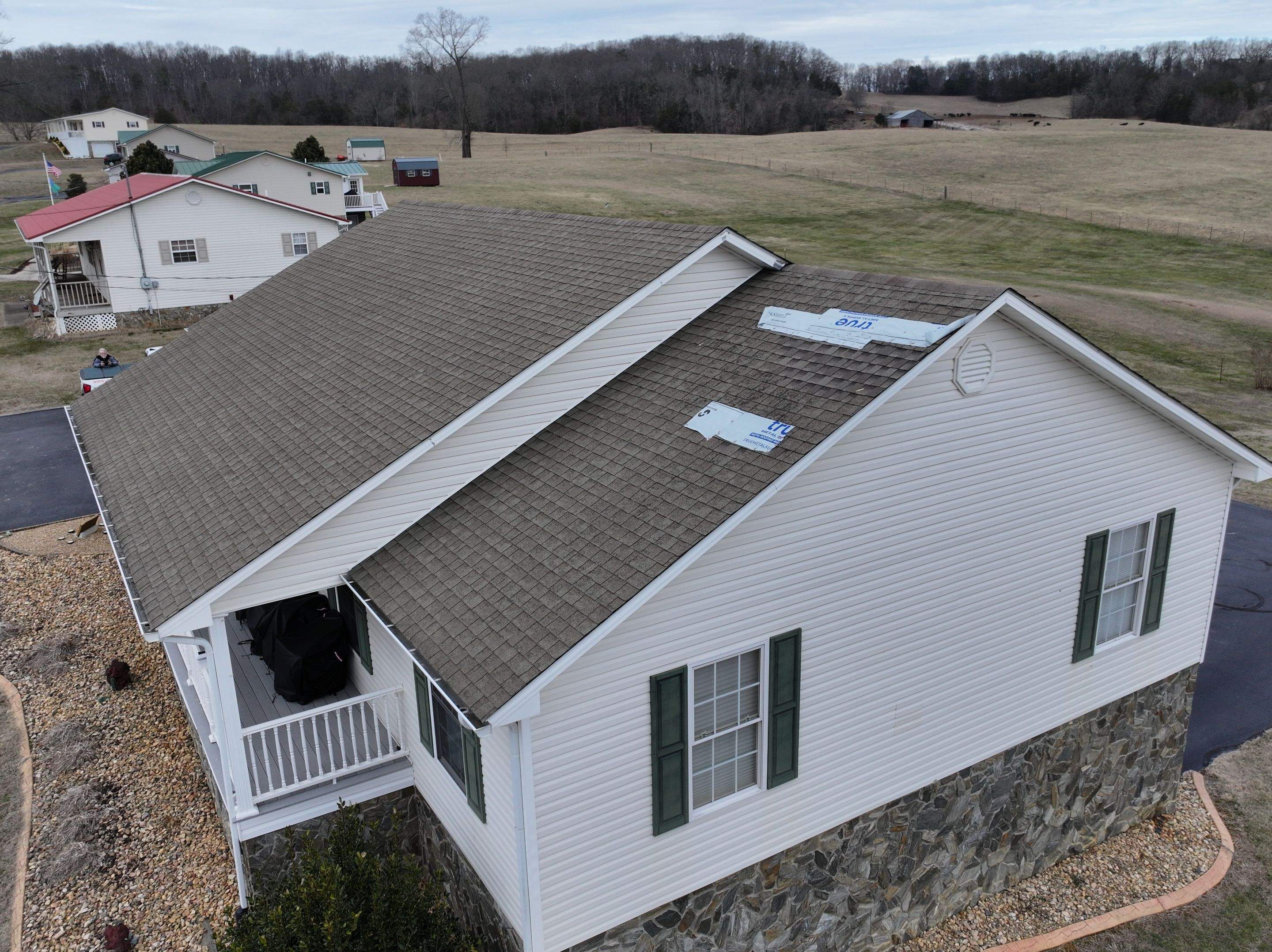 Lutackas Residence by Omnia Roofing