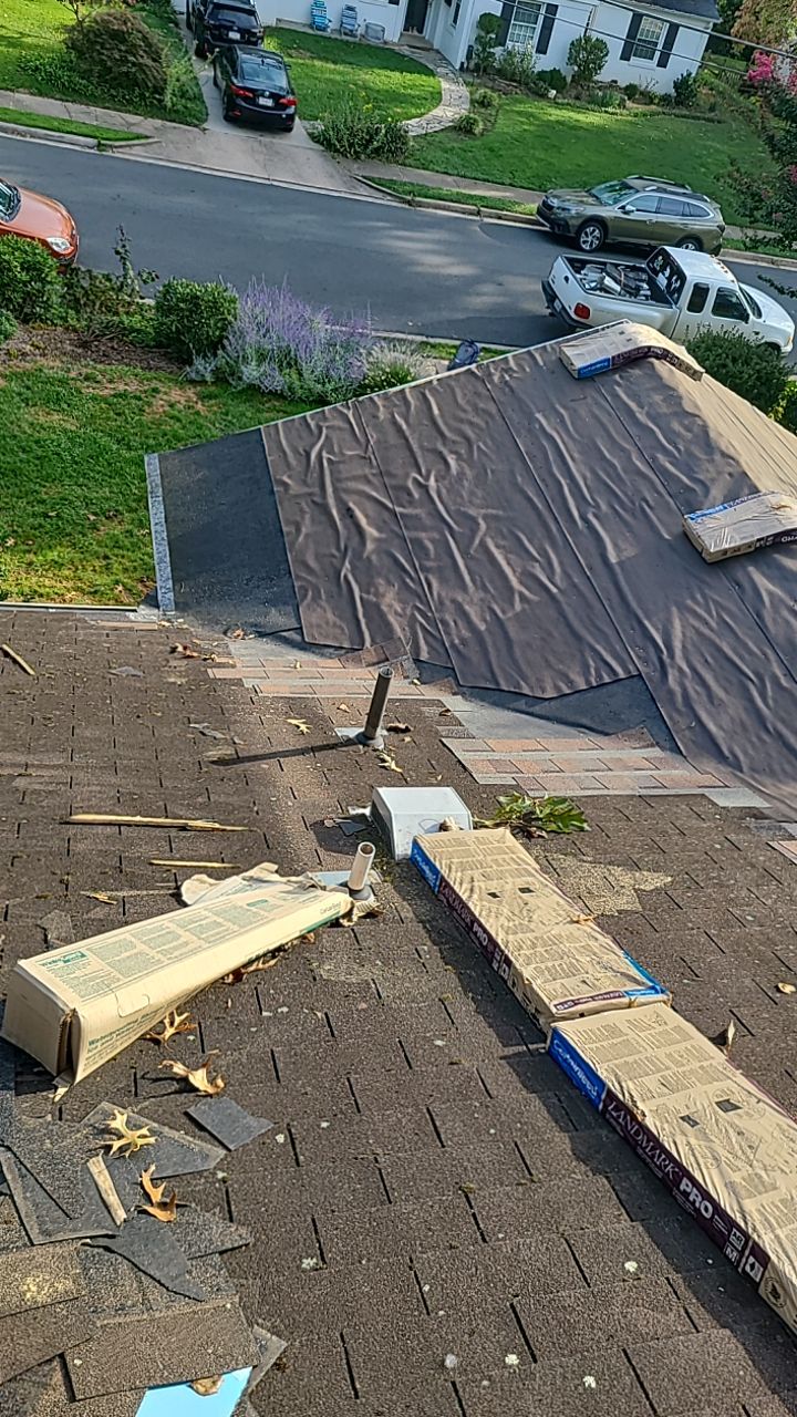 Arlington: CertainTeed Landmark Pro Designer Shingles in Max Def Heather Blend by RM Banning, Inc.