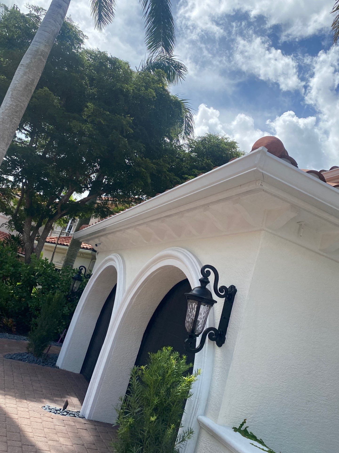7-Inch Seamless Gutters Installed in Fort Myers FL by Gutter Professors