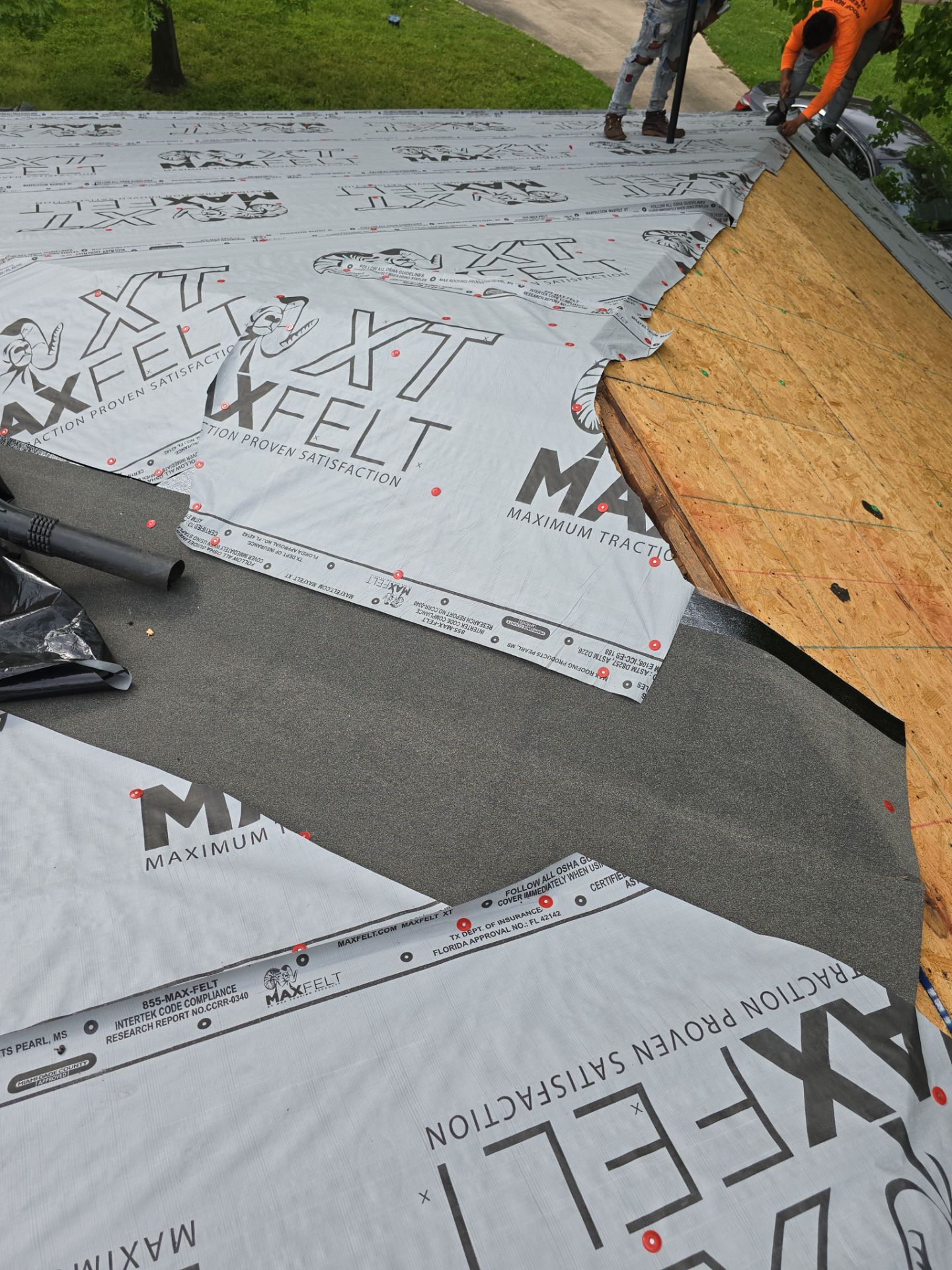 Roof Replacement Houston by Roof Repair Company