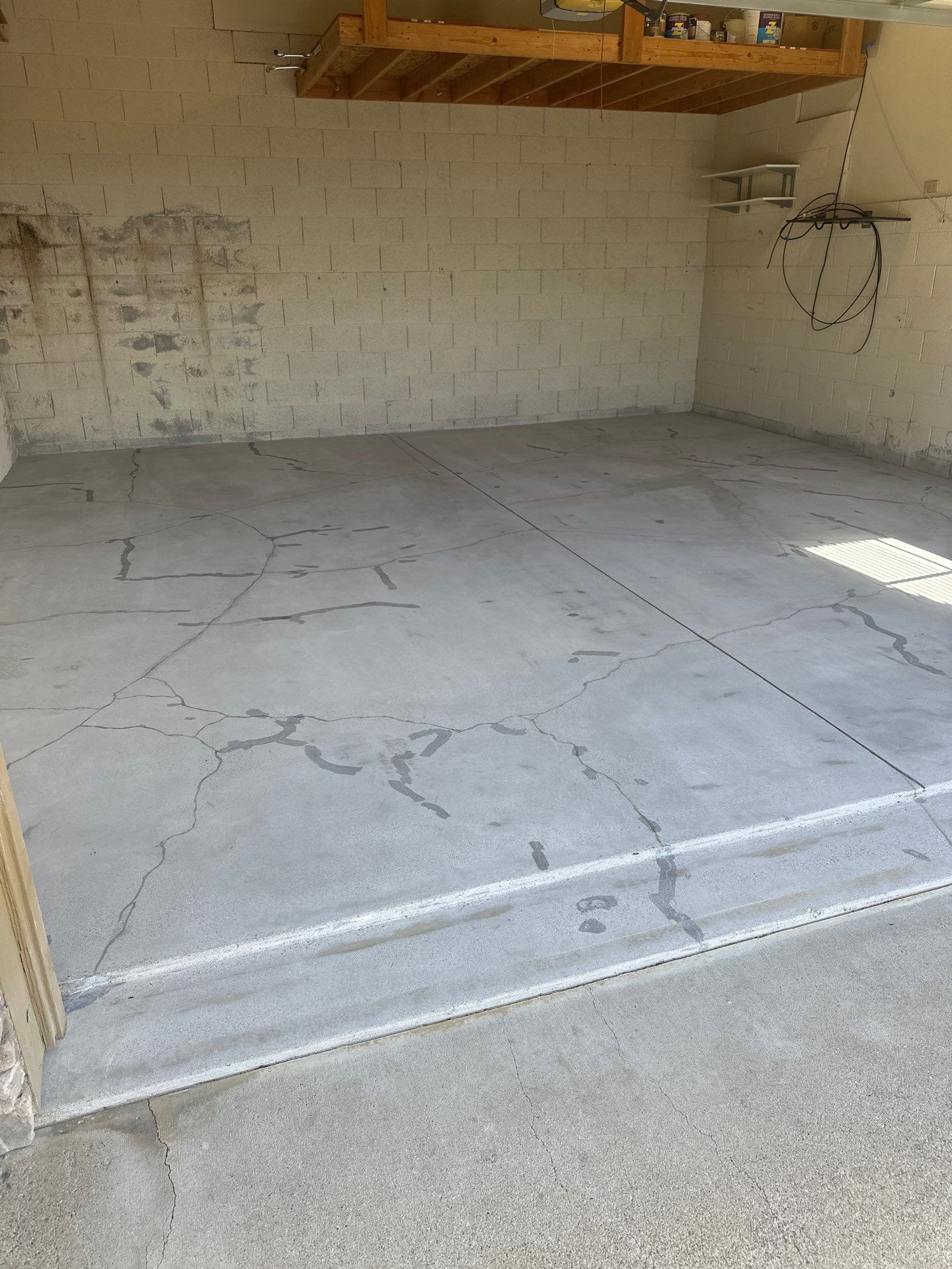 Polyurea Garage Floor Coating with Dolerite Chips in Morro Bay by MGP Coatings