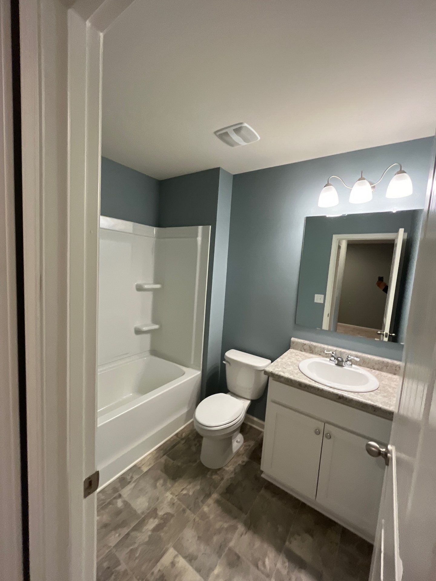 Full Interior Refresh in Oakwood, GA by Five Star Painting