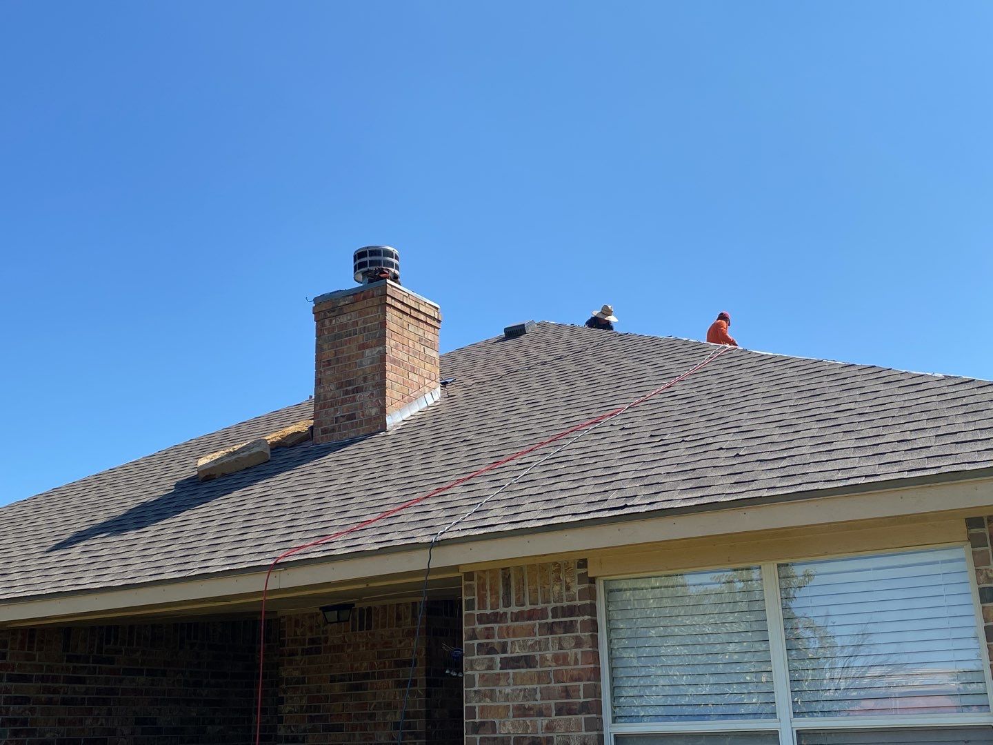 GAF - Weatherwood by Frontline Roofing and Construction