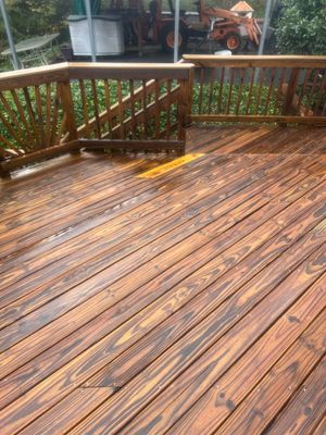 Deck using Wood Sealant