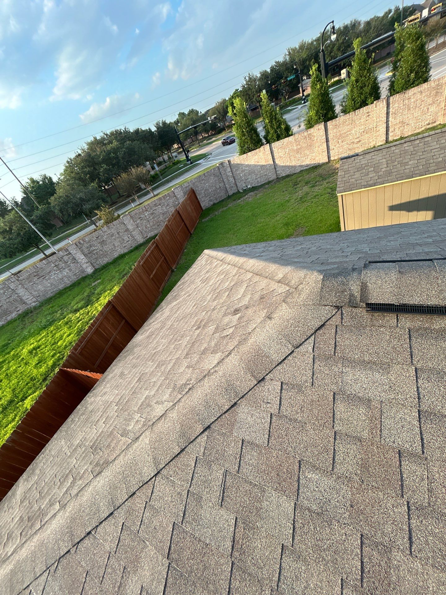 Hail Damage using Owen's Corning Duration (Lifetime) Shingles by Roof Repair Company