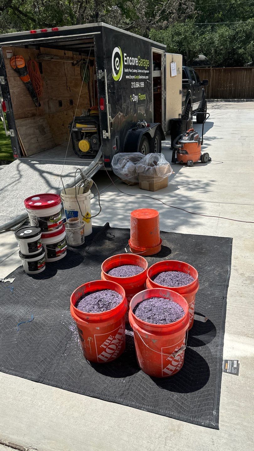 Oak Valley, San Antonio by TORO Garage Co