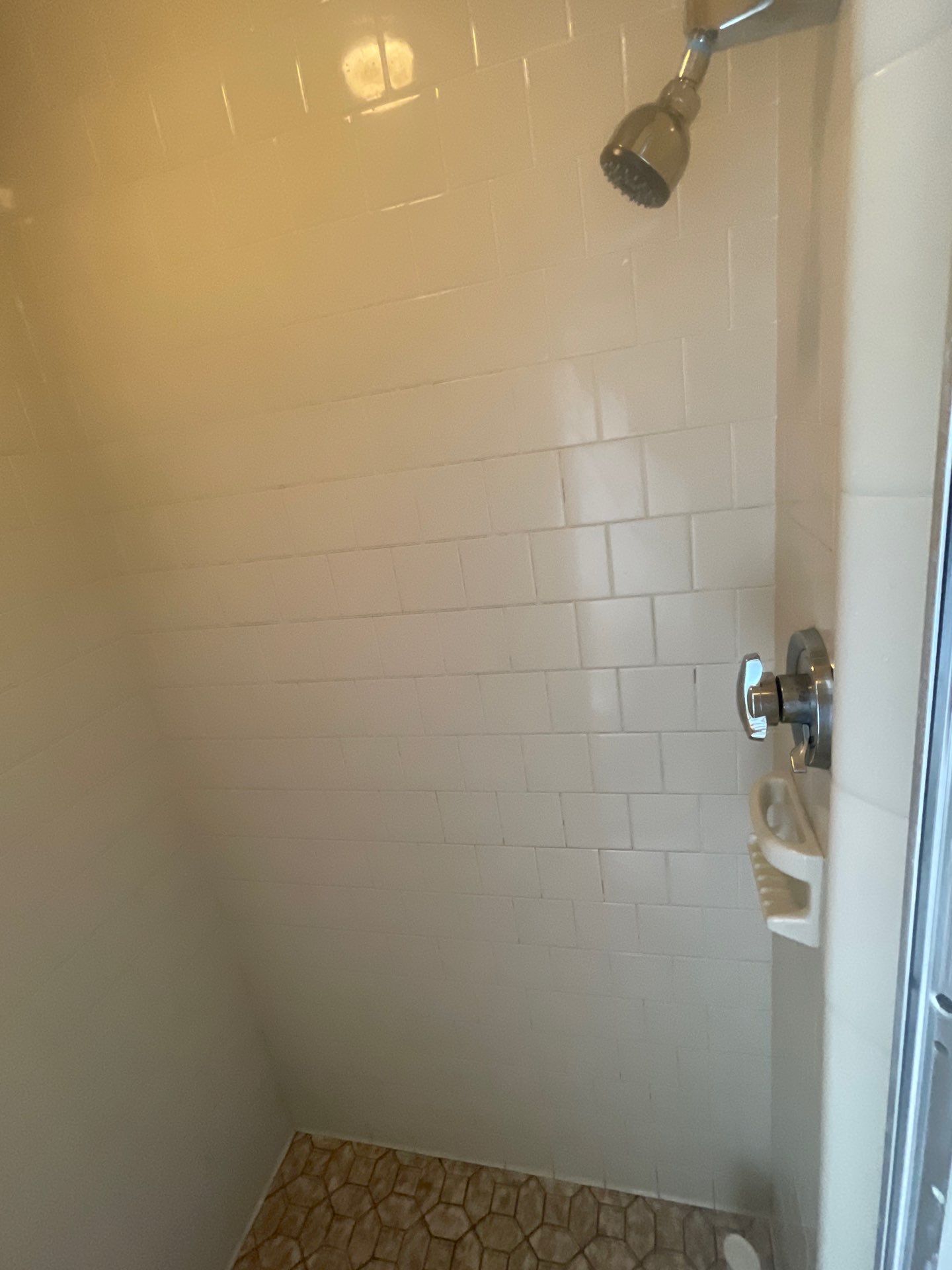 Project in North Smithfield by Mg House Cleaning