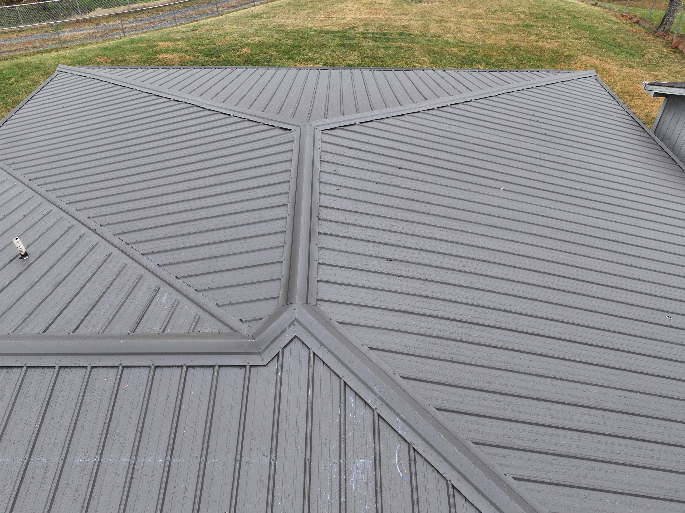 Donnely Residence by Omnia Roofing