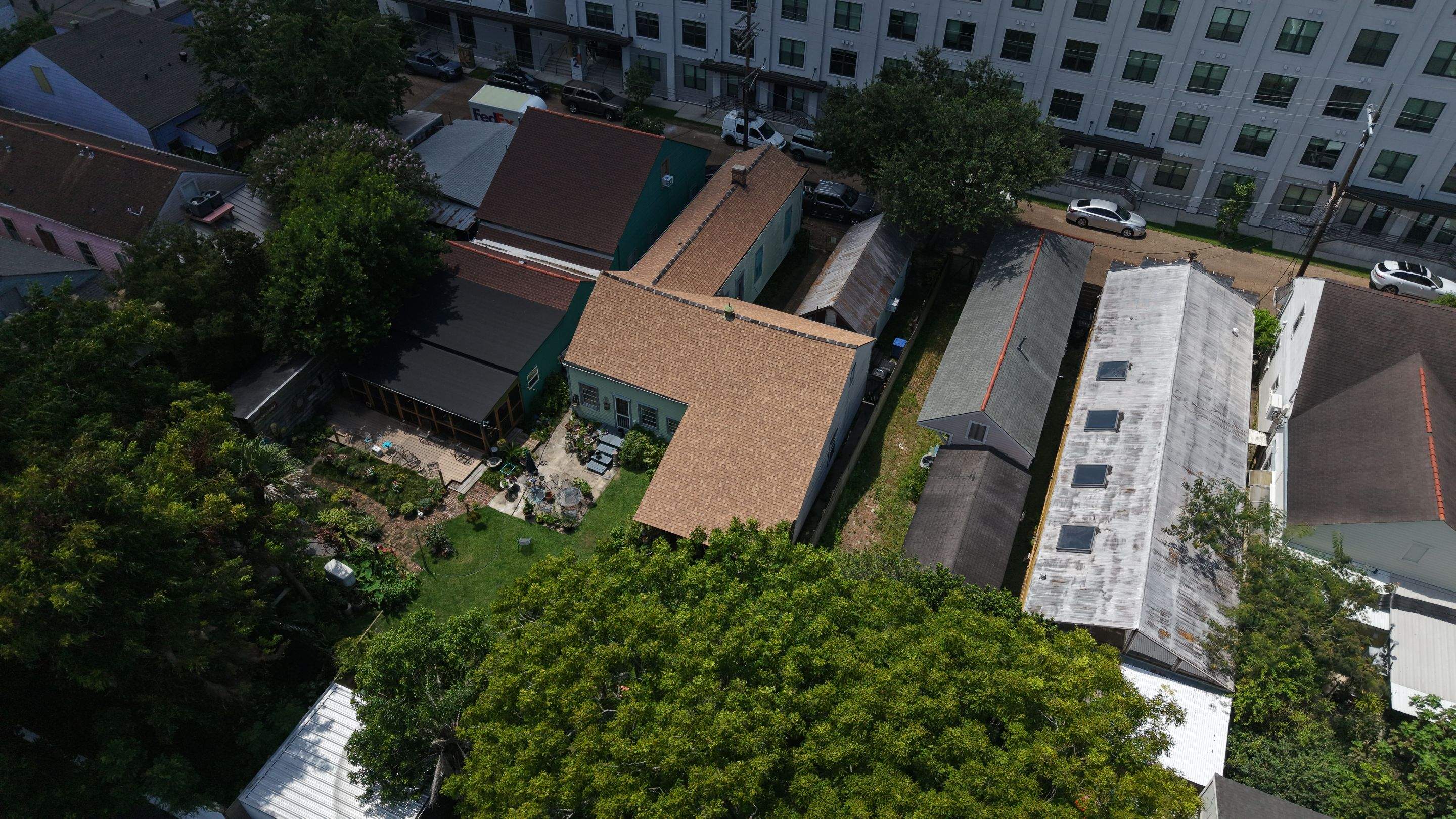 Roof Replacement in New Orleans by HDS Contractors