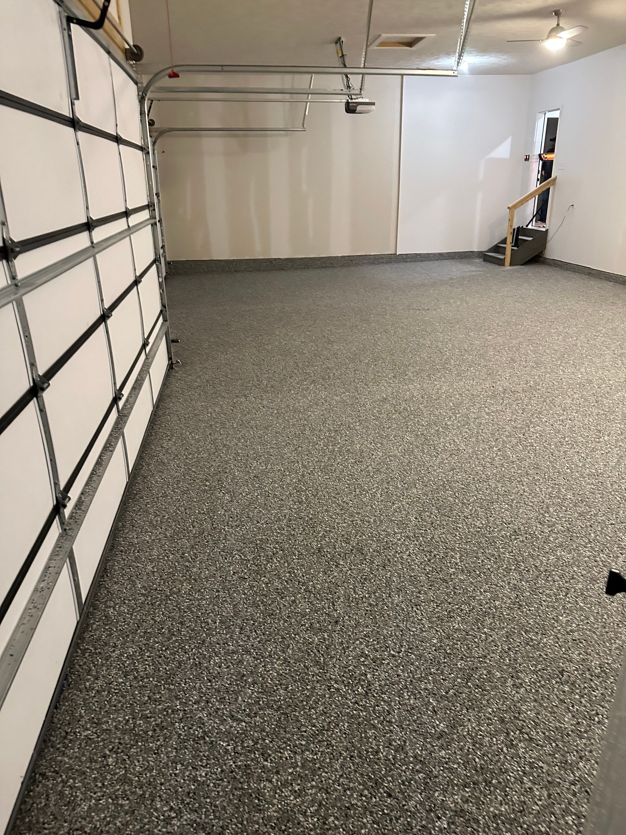 4 Stall Garage - Wombat Flake by Goat Coatings