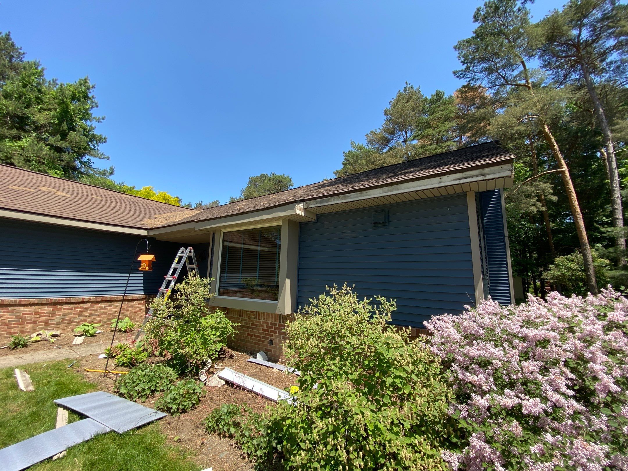 Siding Replacement using CertainTeed Restoration Classis D4 by 180 Contractors