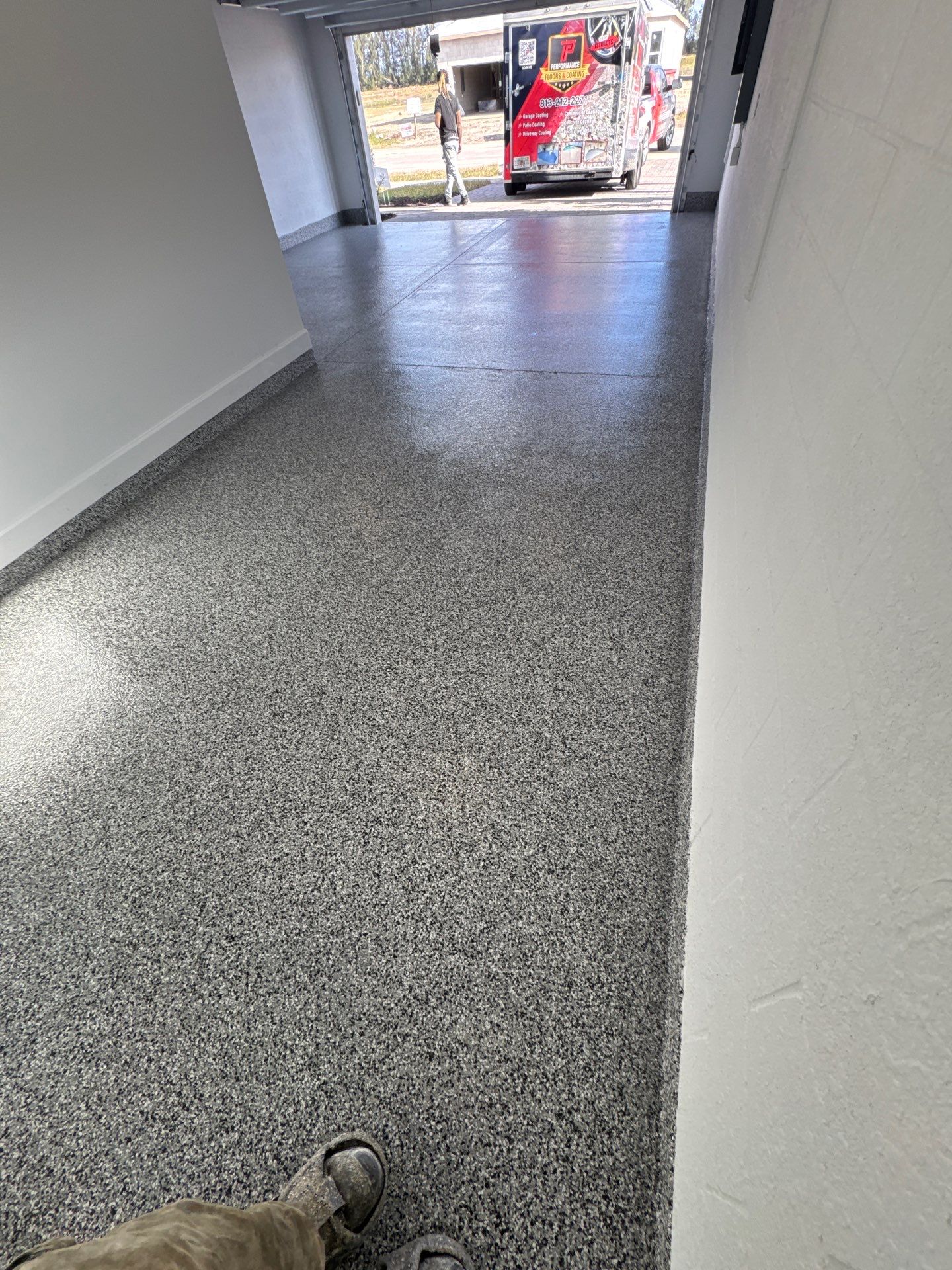 Sarasota, FL Polyaspartic Garage Floor Coating by Performance Floors & Coating