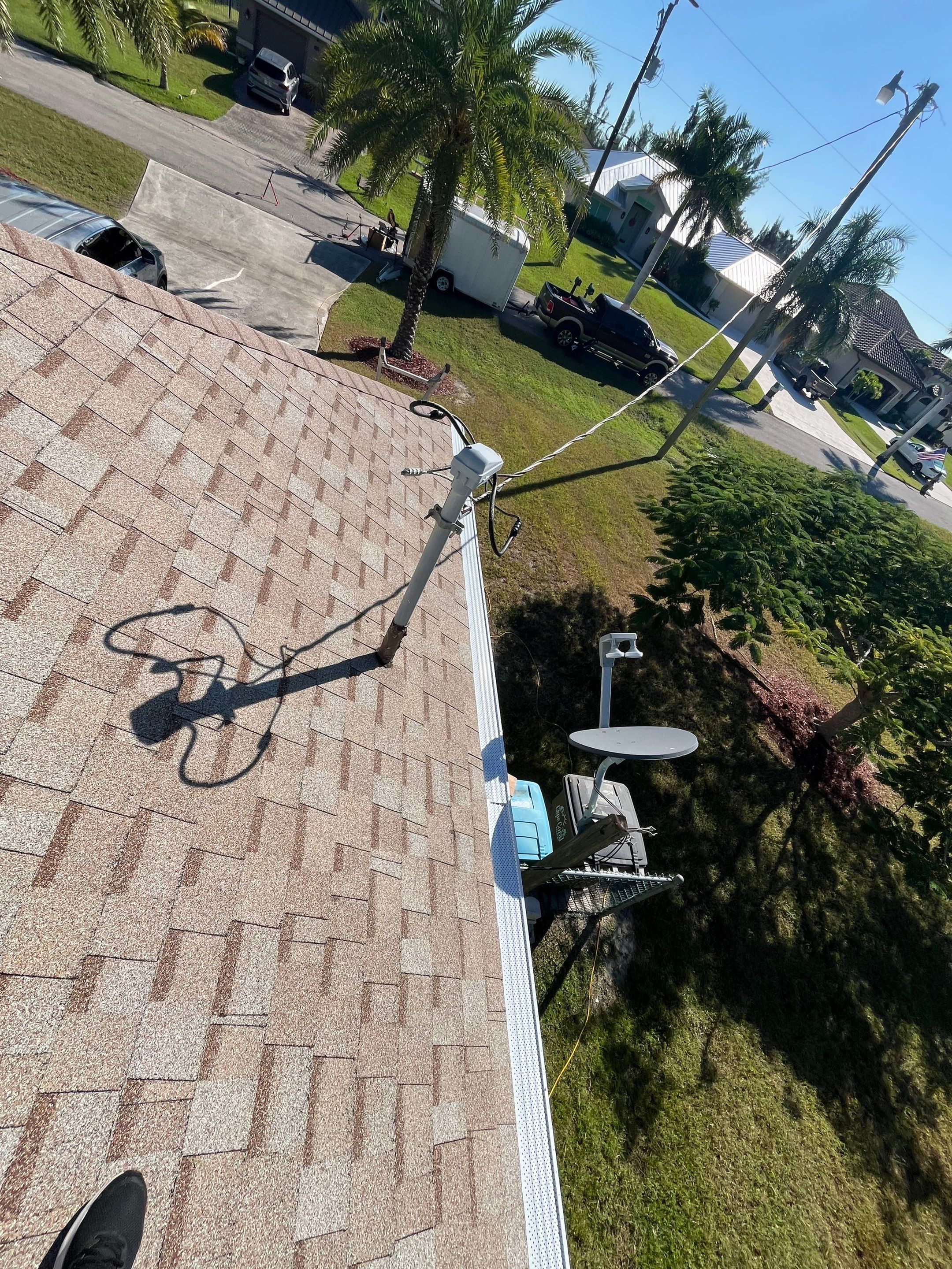 6 Inch Seamless Gutters using K-Style Seamless Gutters in Cape Coral FL by Gutter Professors