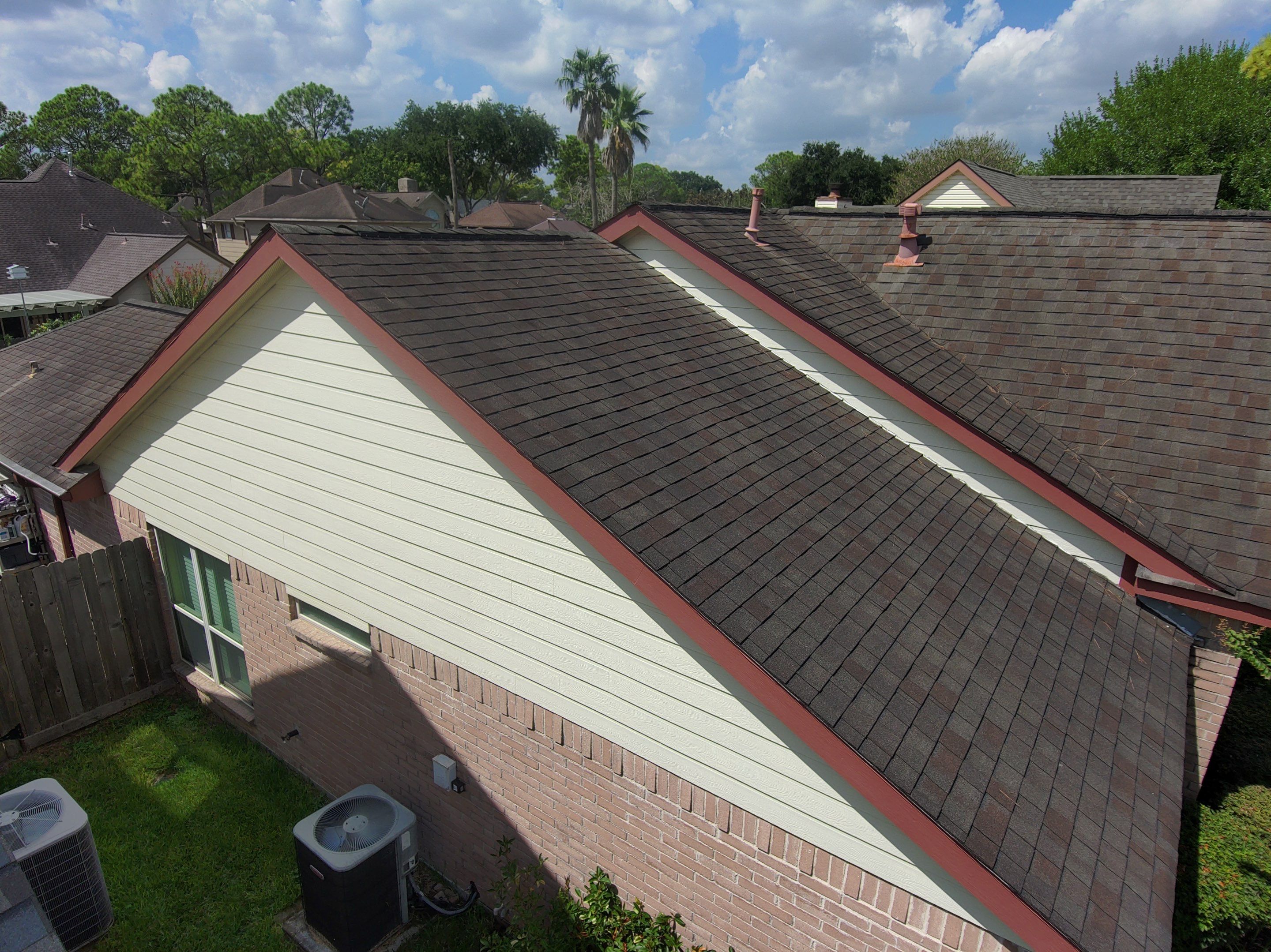 Residential Roofing Installation using Owen's Corning Duration (Lifetime) Shingles by Roof Repair Company