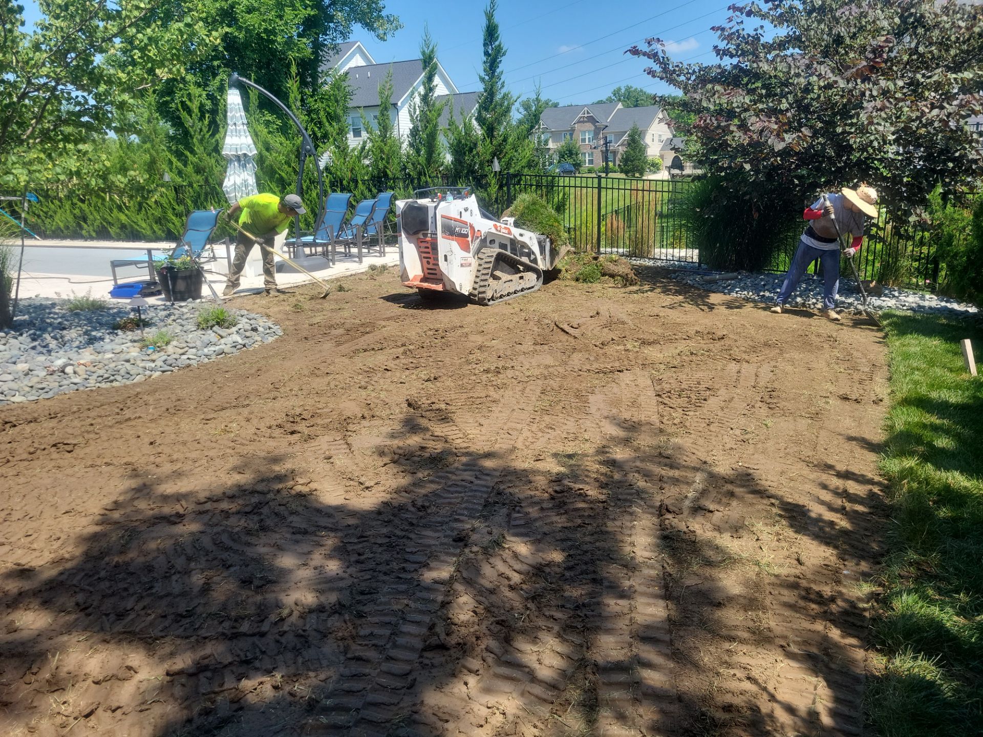 Synthetic Pet Turf Installation in Delaware, OH by Southwest Greens Midwest