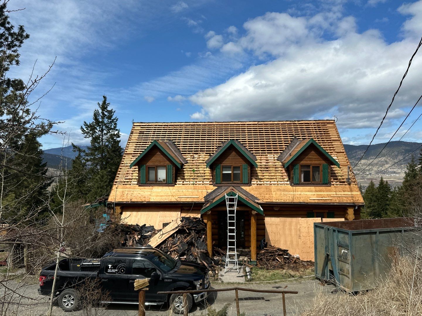 Residential Cedar ReRoofing using Malarky Vista shingles by Top Notch Roofing Inc