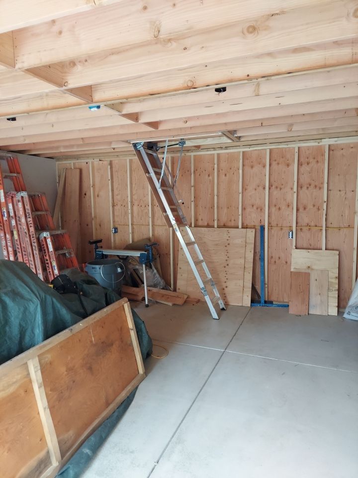 Garage and Concrete by Ivy Lea Construction