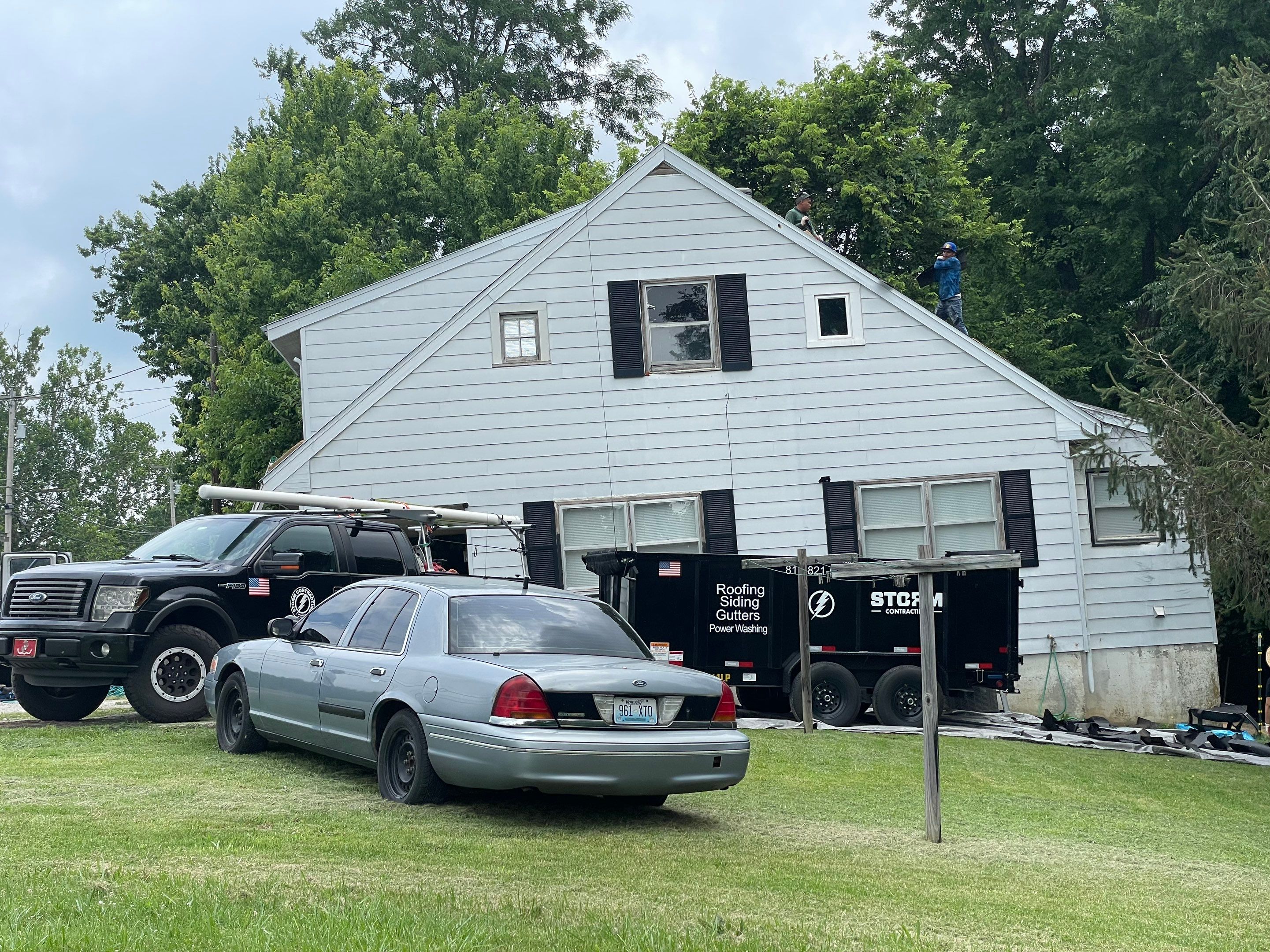 Siding Replacement by Storm Contracting 