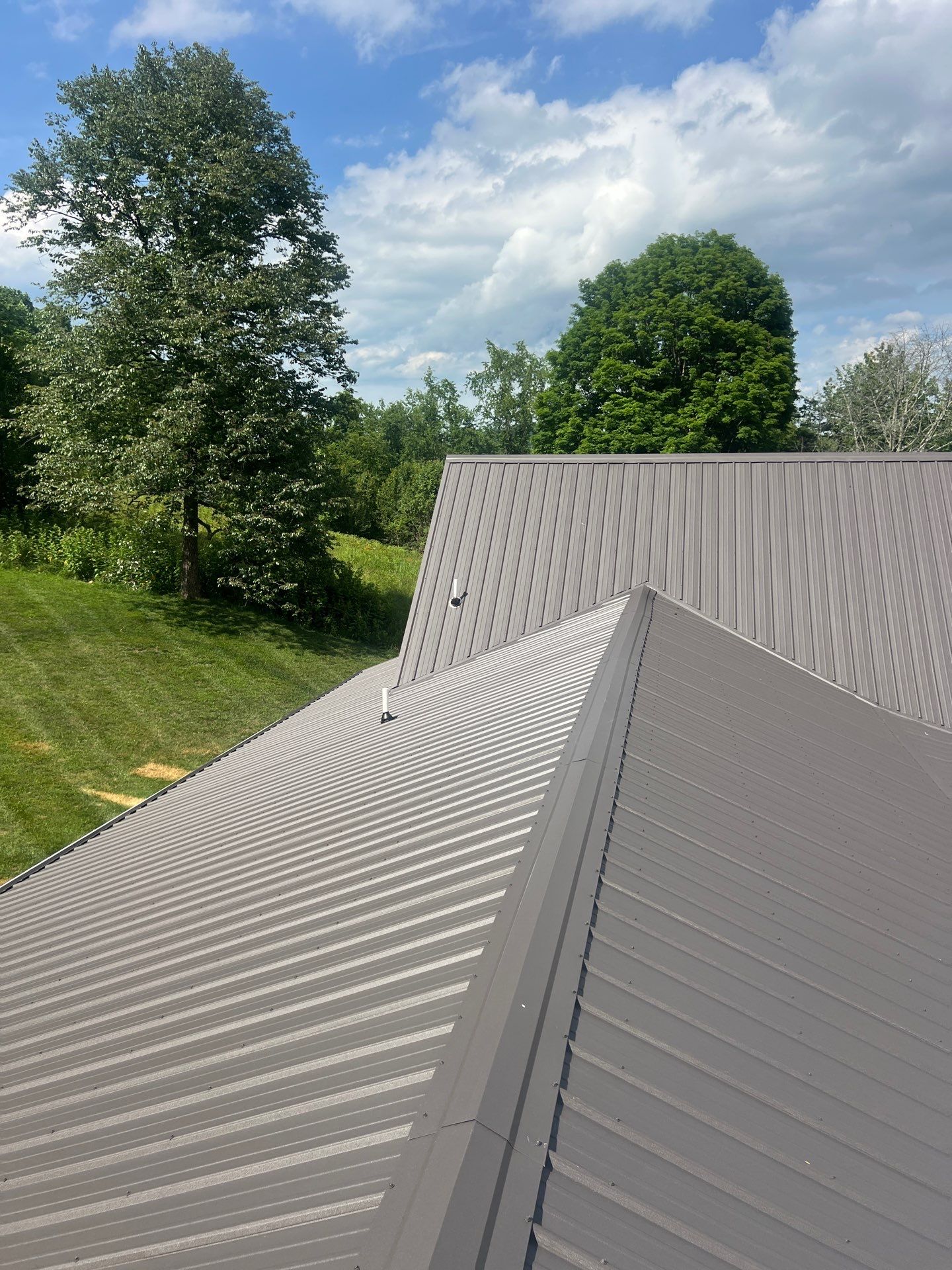 Jones Residence by Omnia Roofing