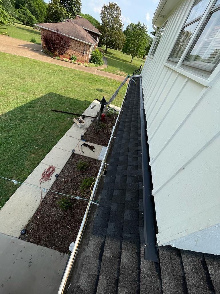 Residential Roofing Installation using GAF Timberline HDZ by Undersun Roofing 