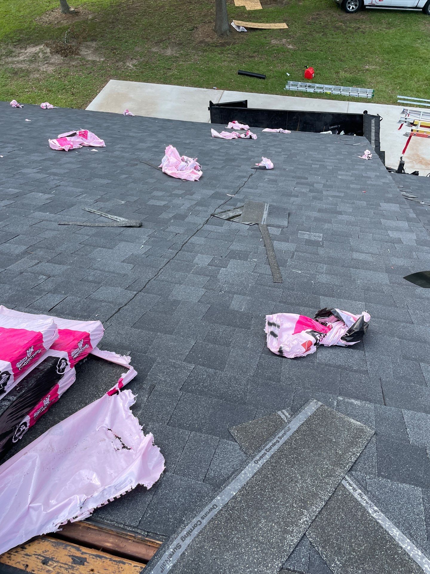 Residential Roofing Installation using Owen's Corning Duration (Lifetime) Shingles by Roof Repair Company